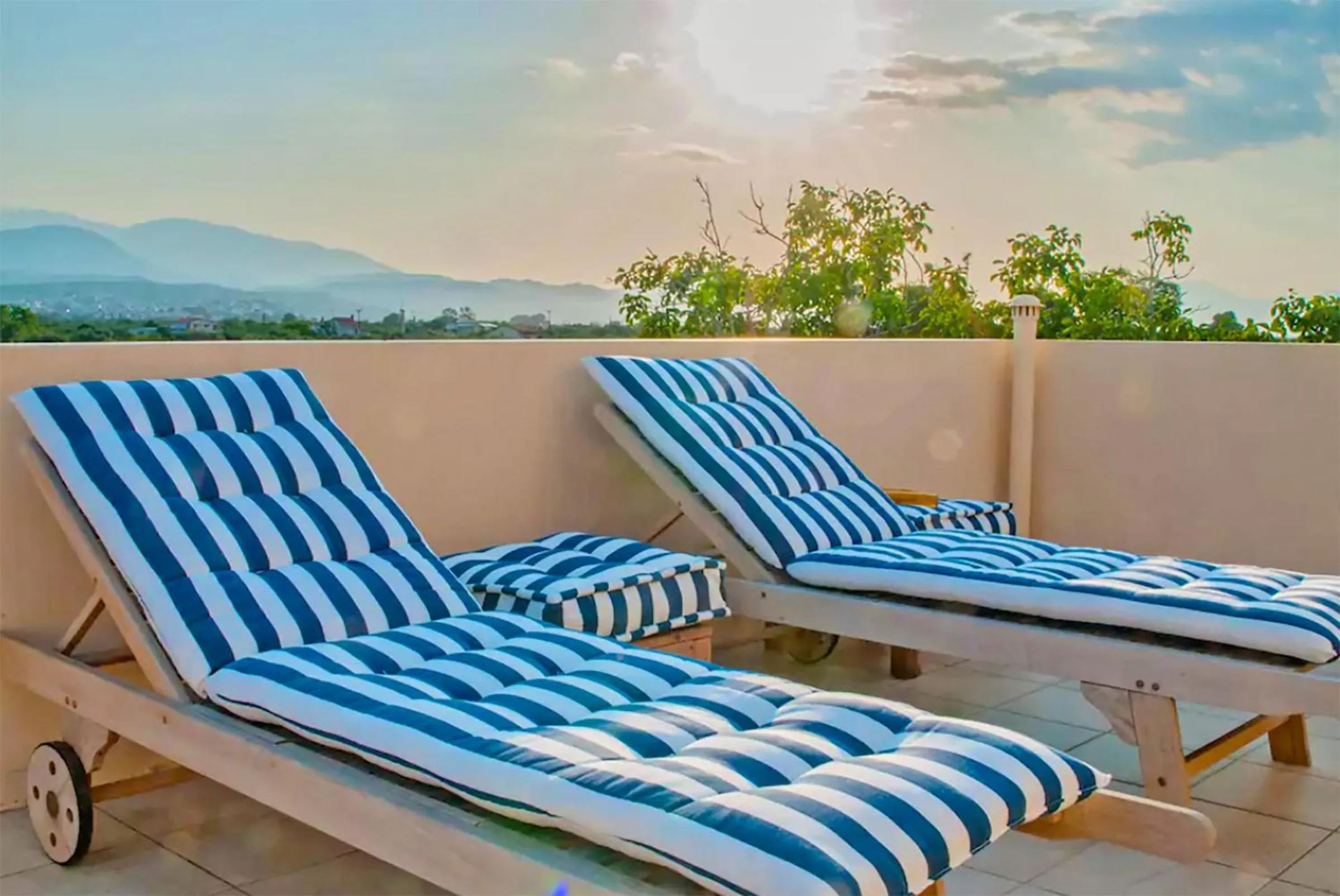 Balcony/Terrace in Oliva Holiday Homes
