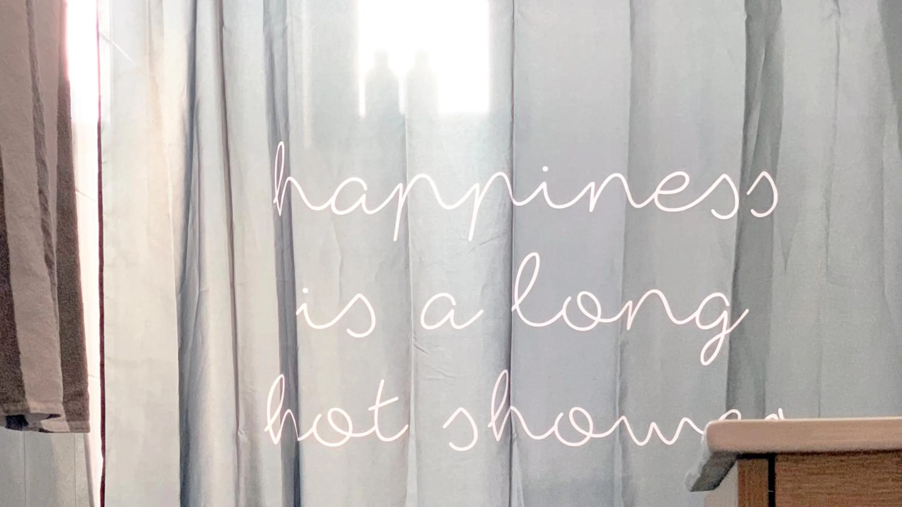 Bathroom in Oliva Holiday Homes