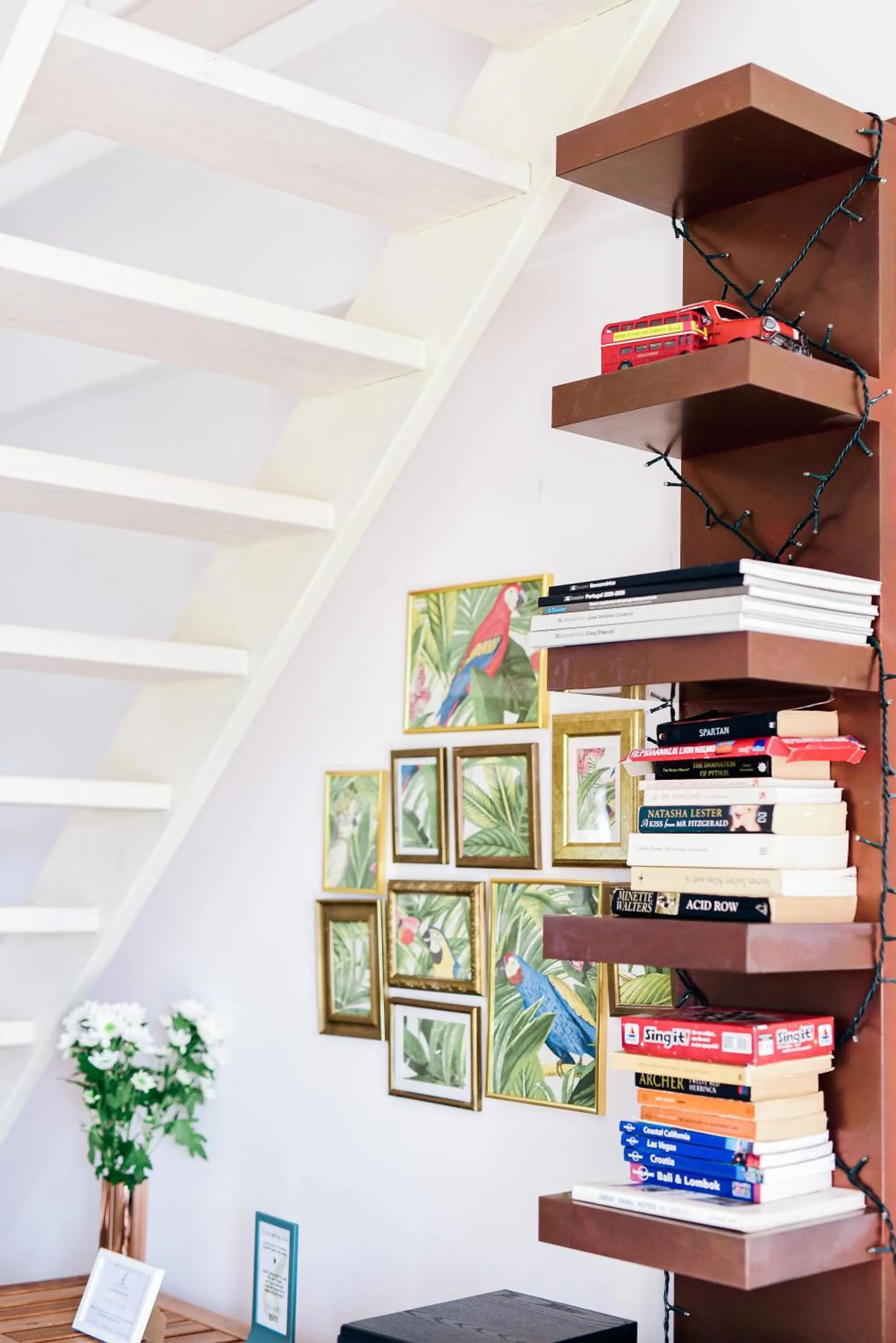 Library in Oliva Holiday Homes