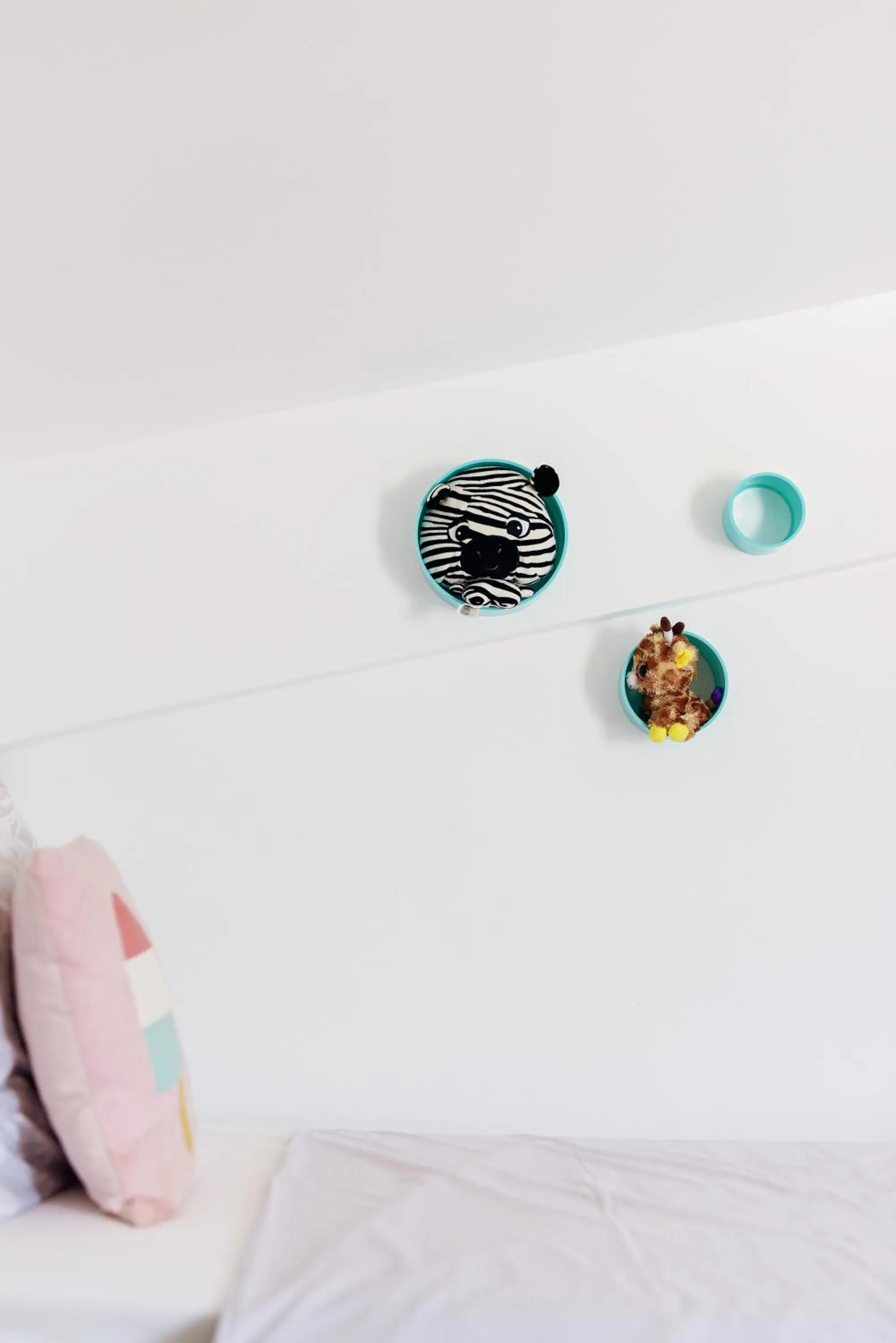 Decorative detail, Bed in Oliva Holiday Homes