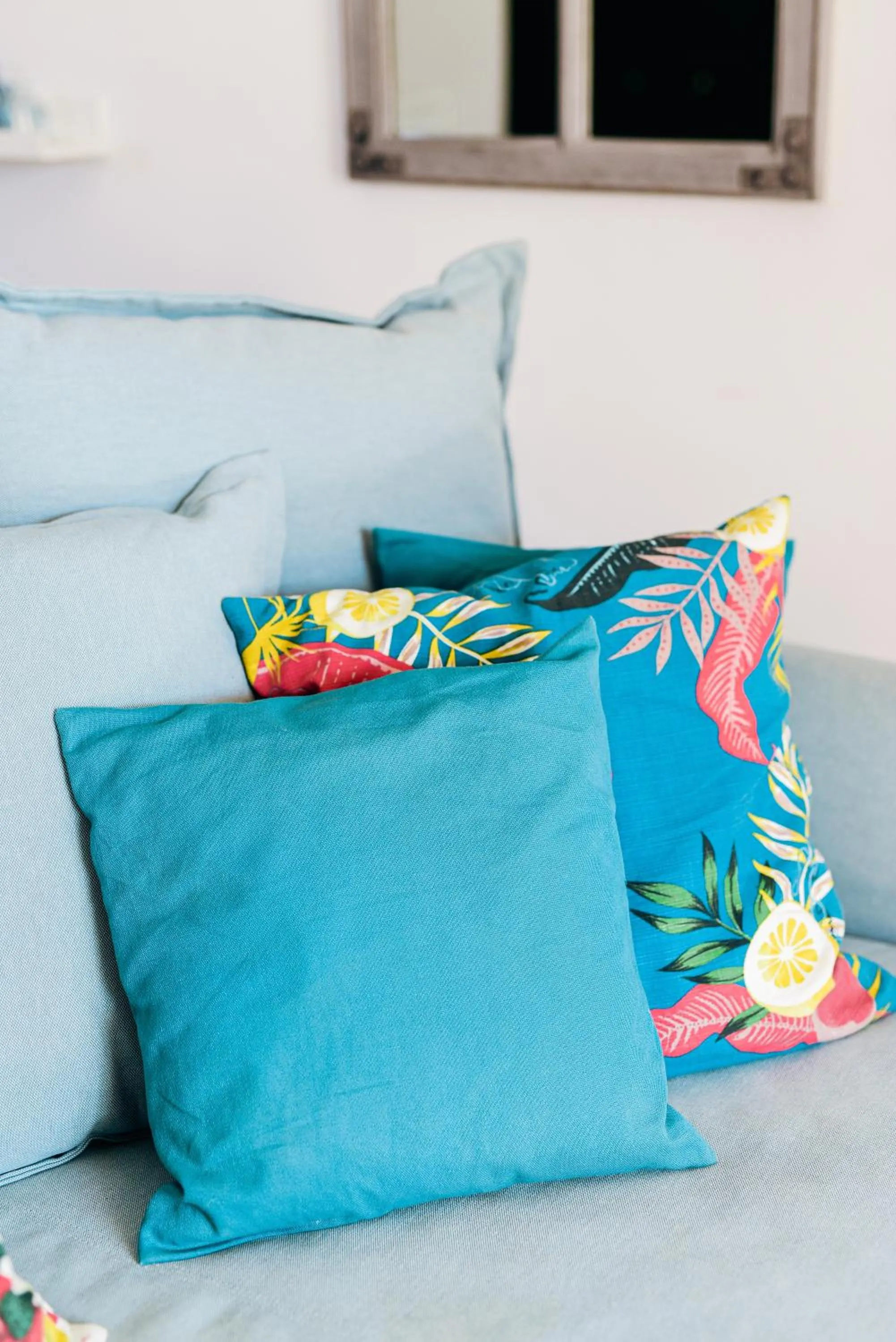 Living room in Oliva Holiday Homes