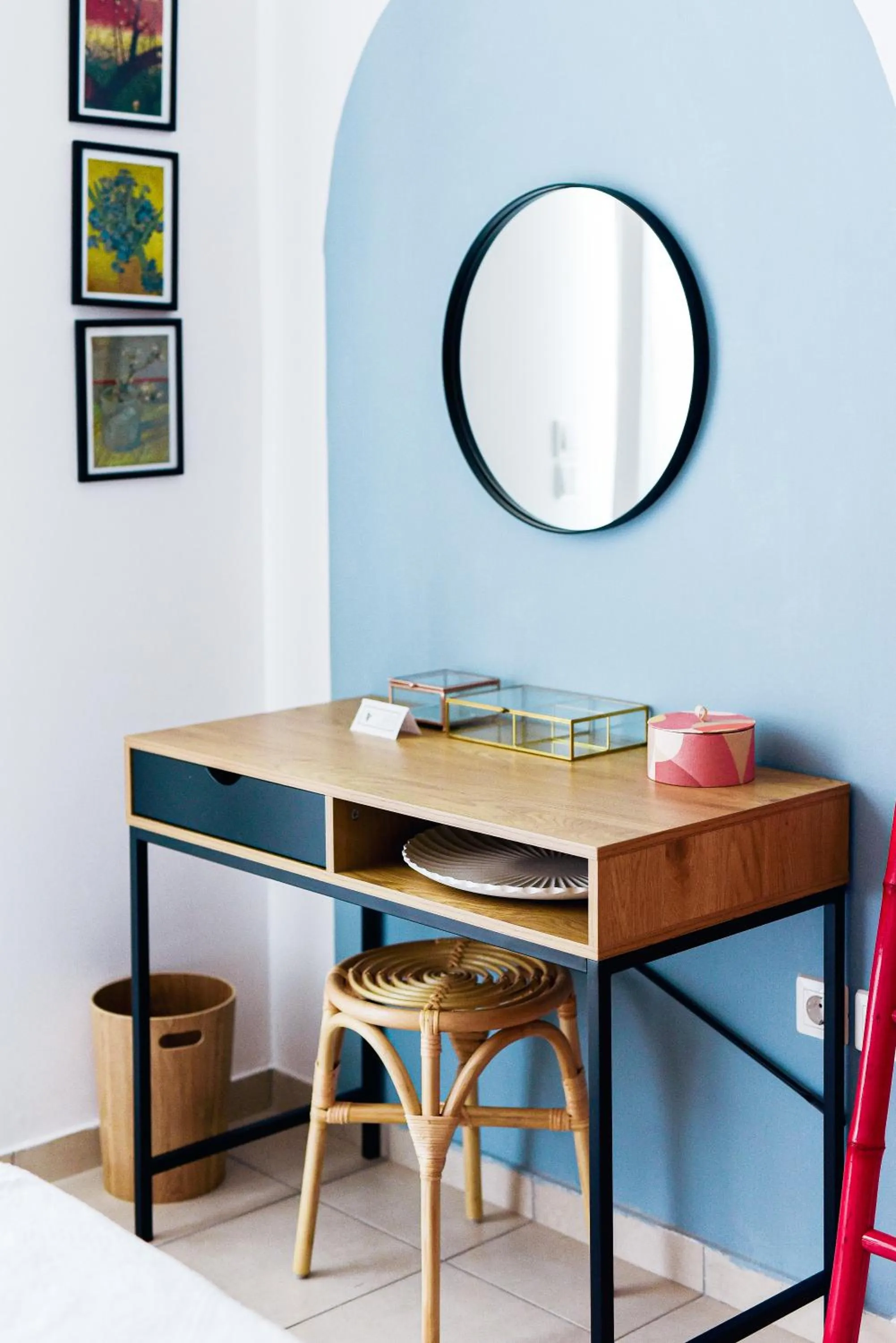 Decorative detail in Oliva Holiday Homes