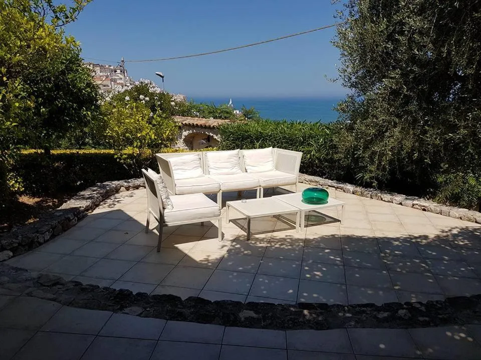 Patio in Albergo Villa Vittoria