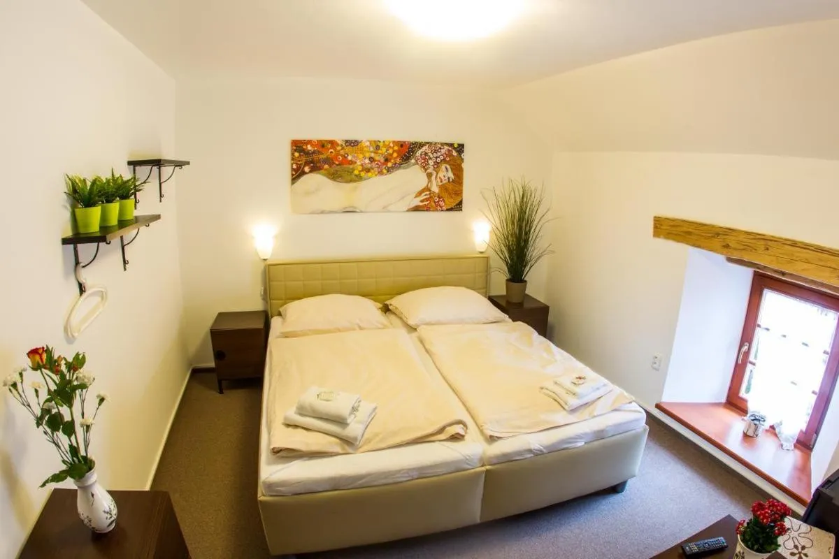 Bed in Hotel Hospodářský dvůr Bohuslavice