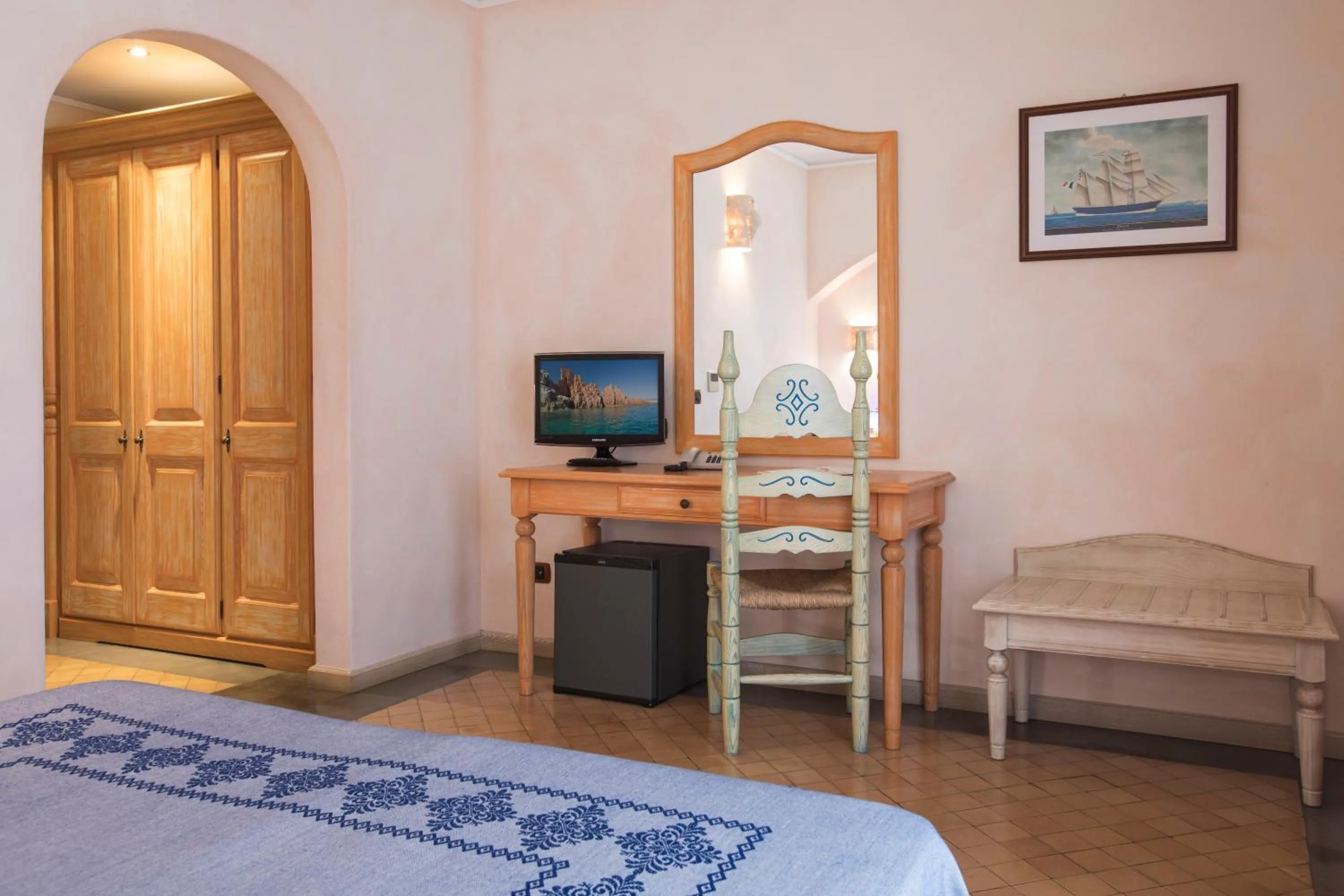 Bed in Hotel Poseidonia