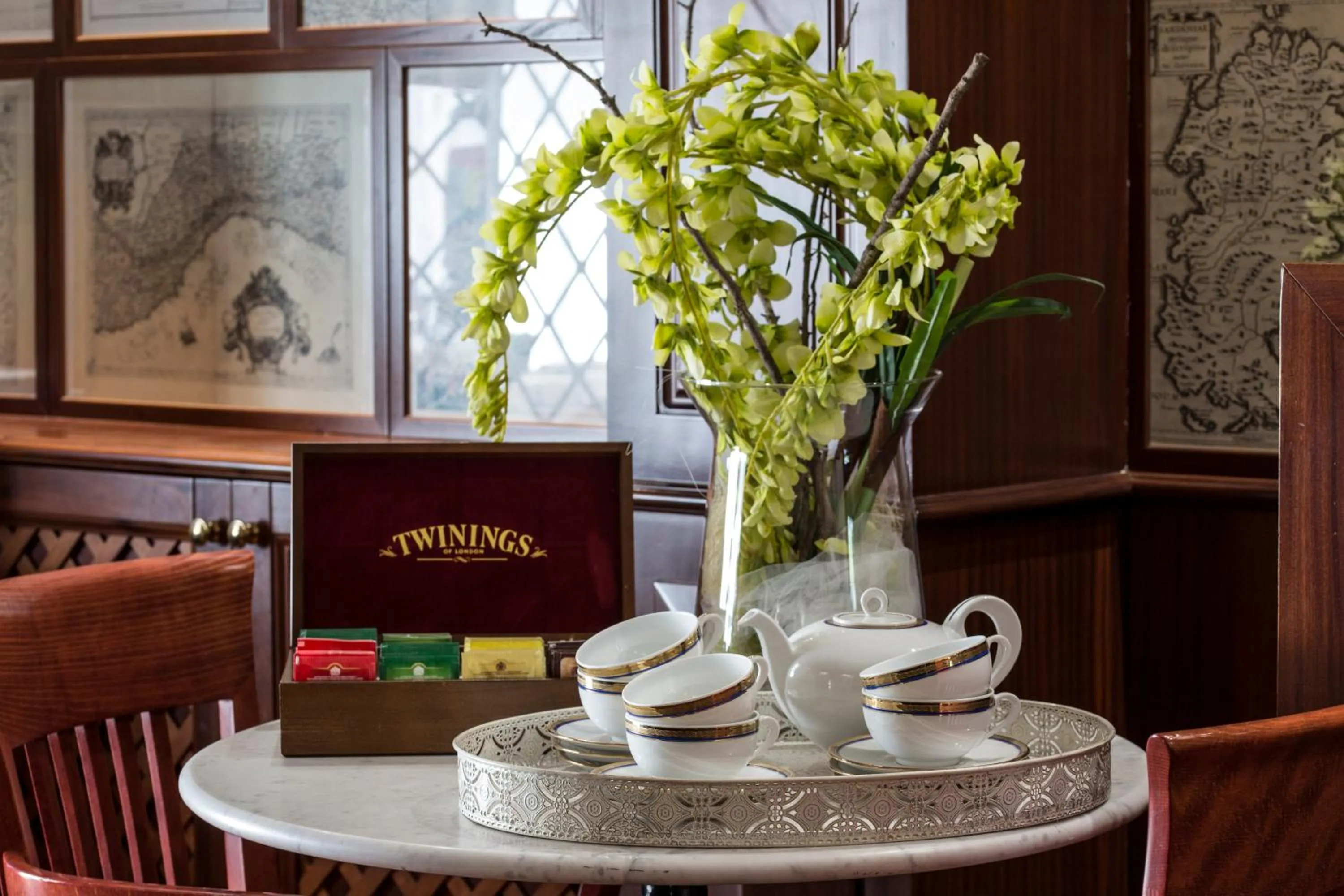 Communal lounge/ TV room in Hotel Poseidonia