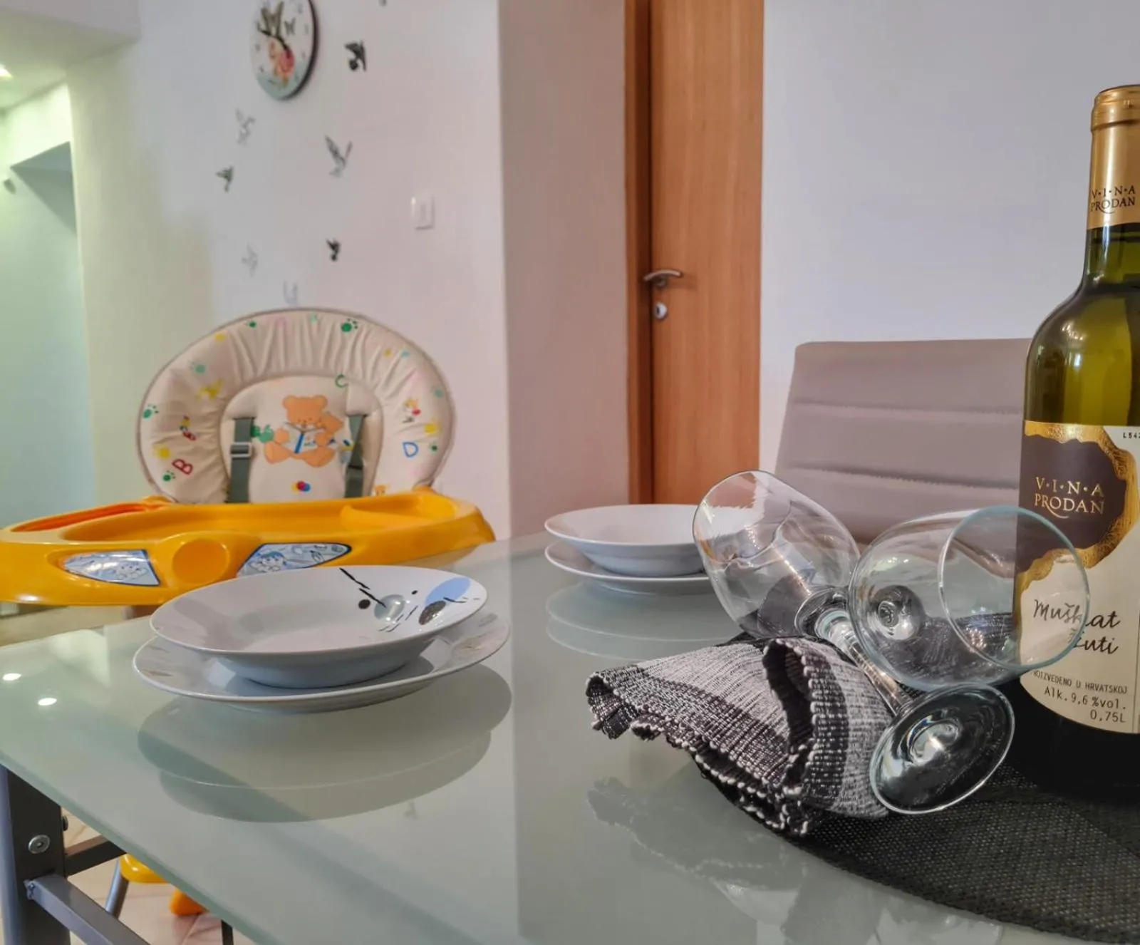 Living room in apartman Goga with pool and jacuzzi