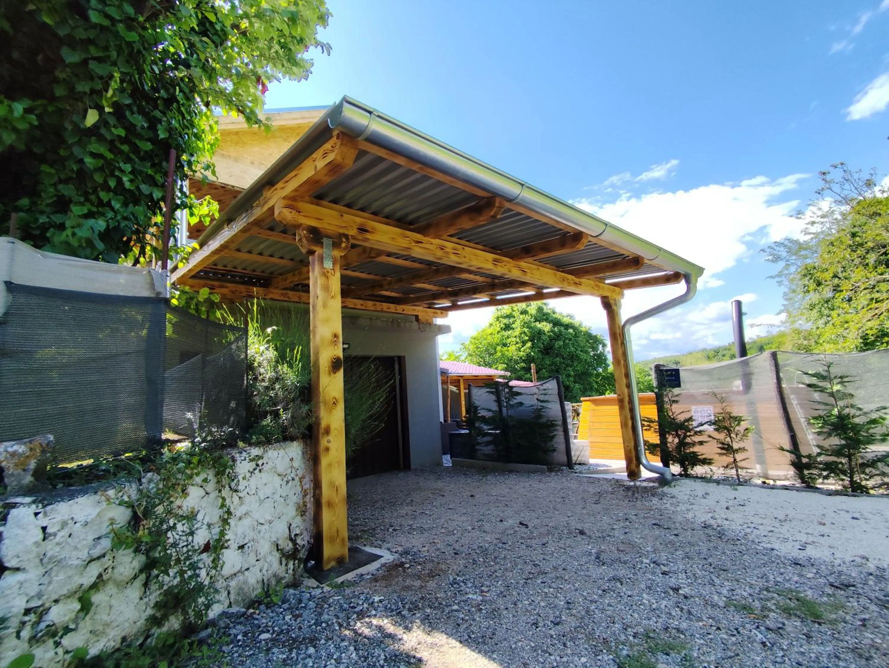 apartman Goga with pool and jacuzzi