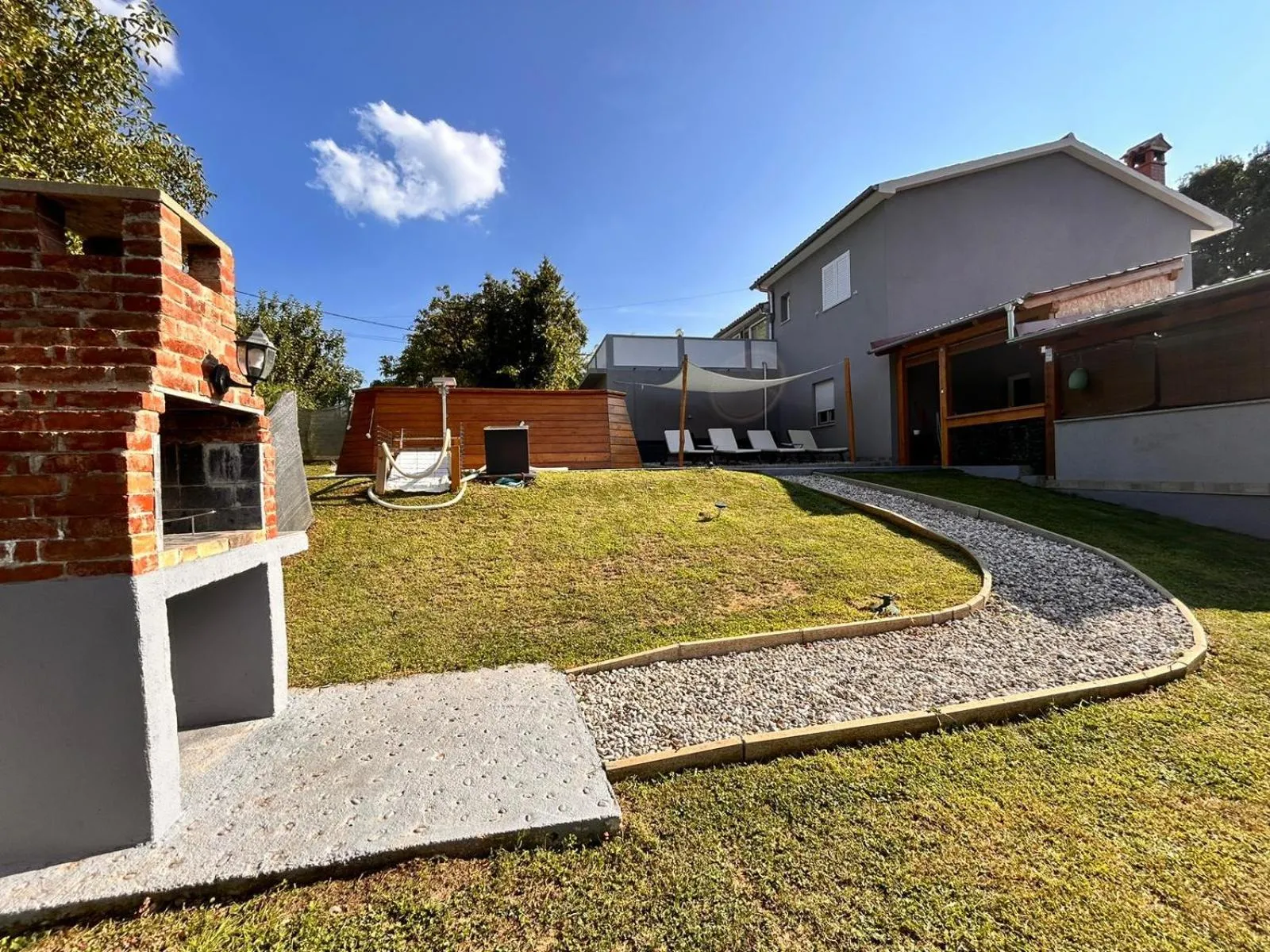 apartman Goga with pool and jacuzzi