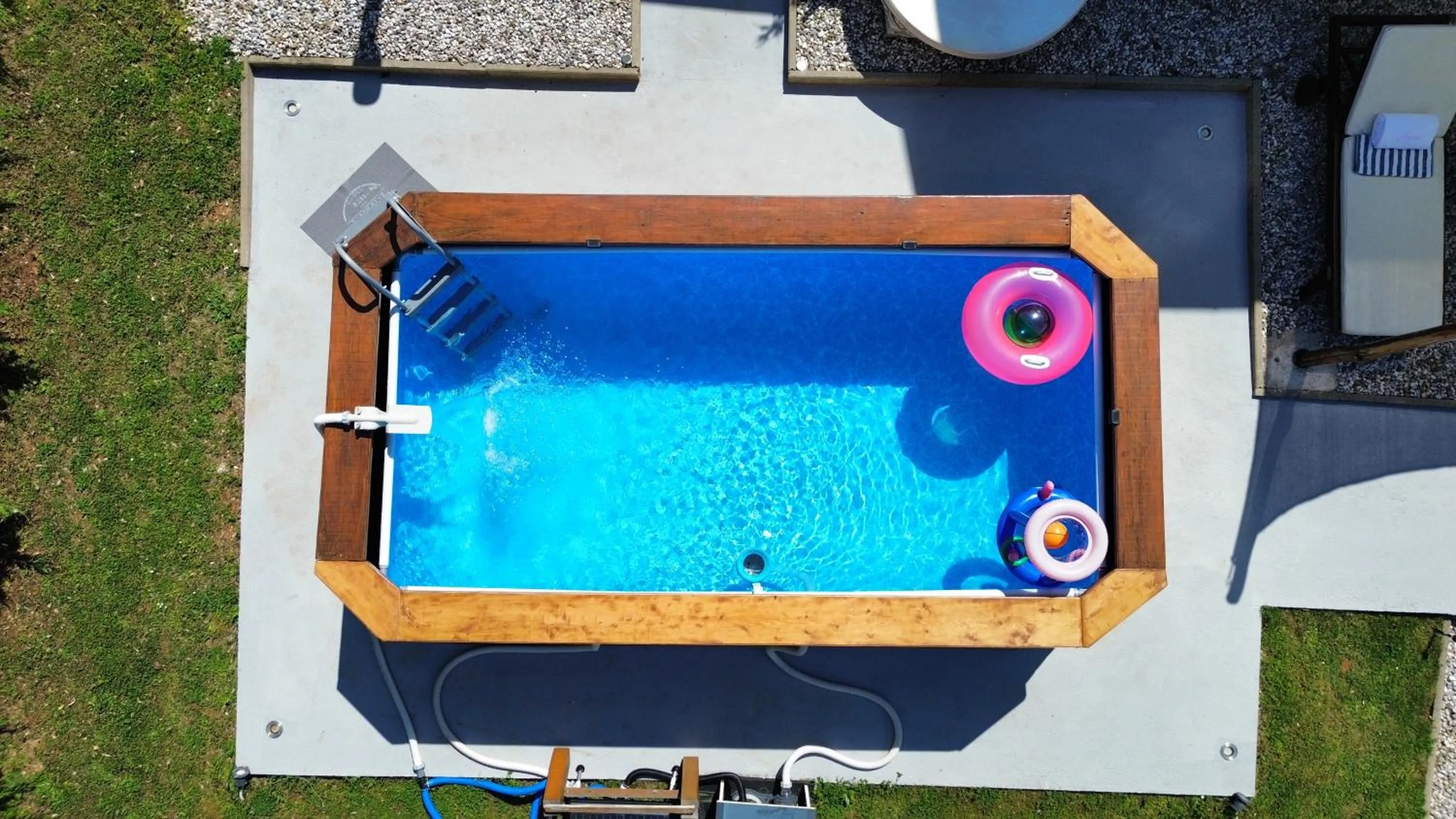 apartman Goga with pool and jacuzzi