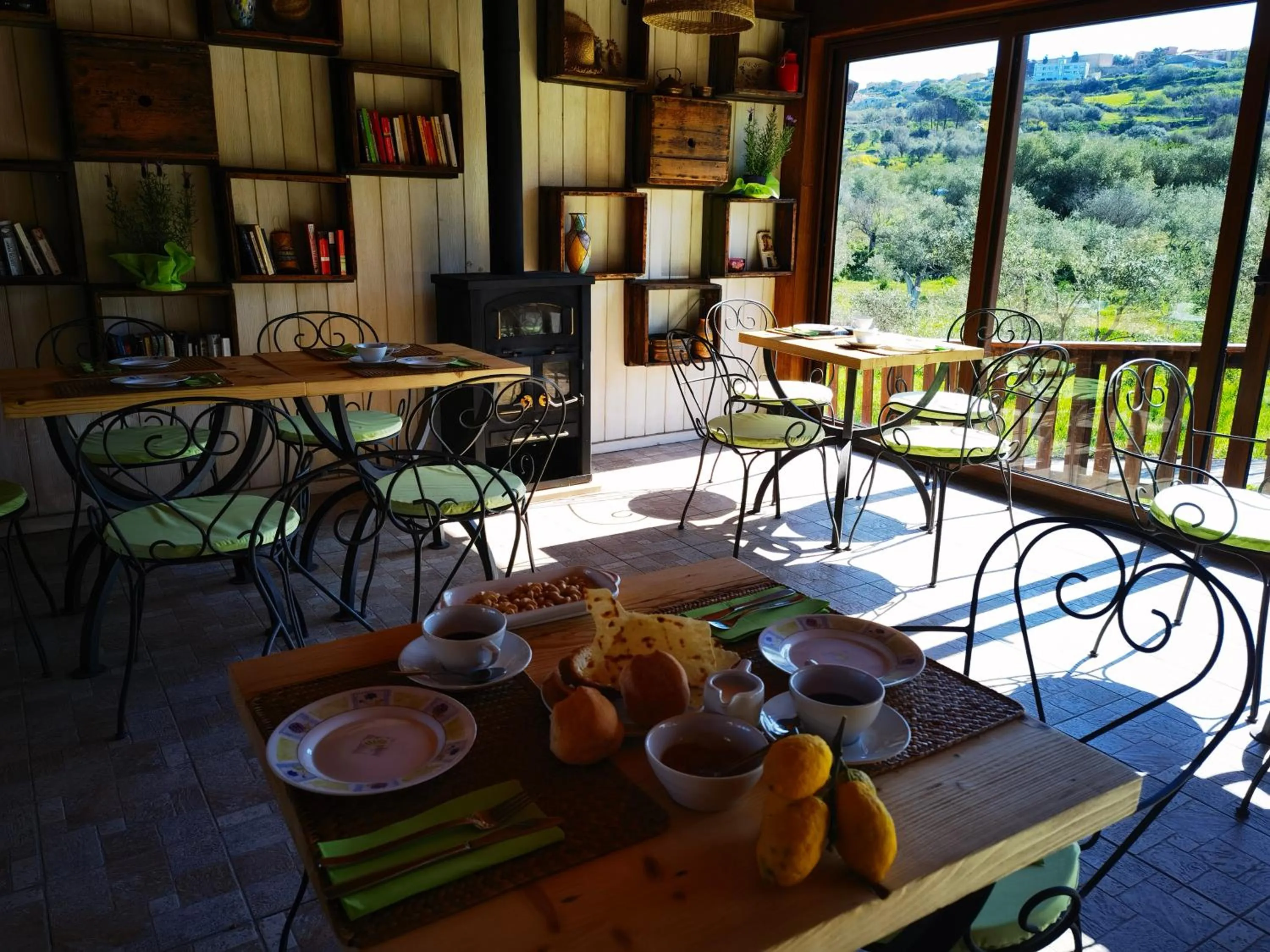 Restaurant/places to eat in La Corte degli Ulivi - Albergo Rurale