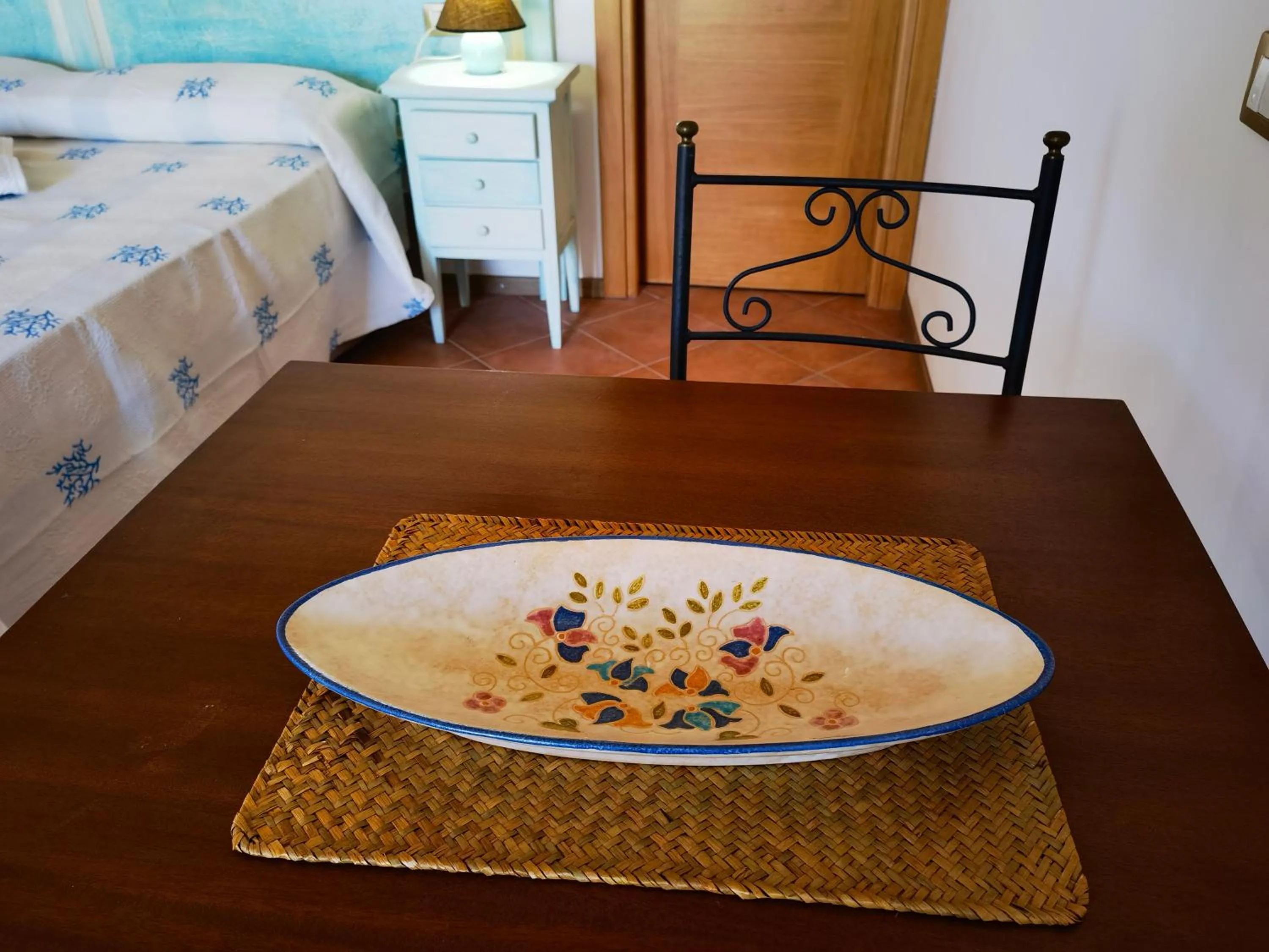 Bed in La Corte degli Ulivi - Albergo Rurale