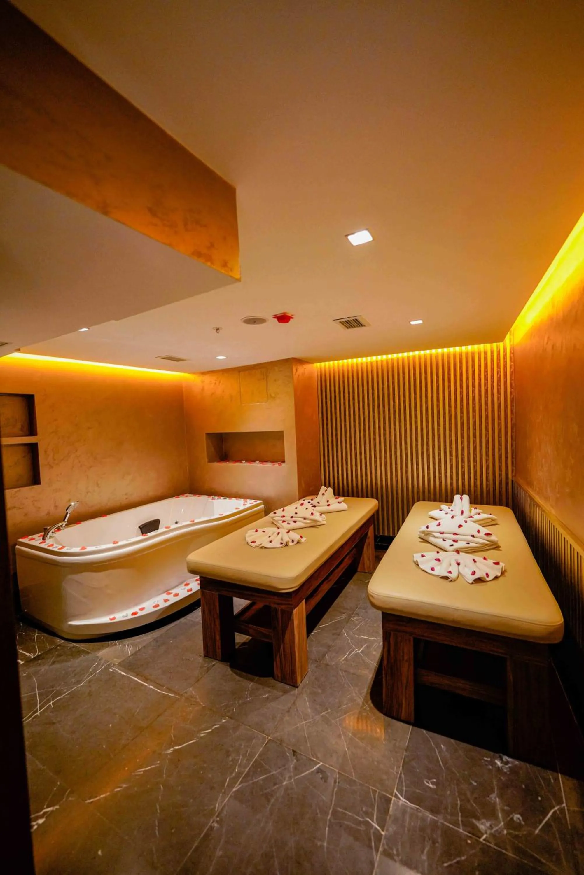 Massage in Costera Hotel