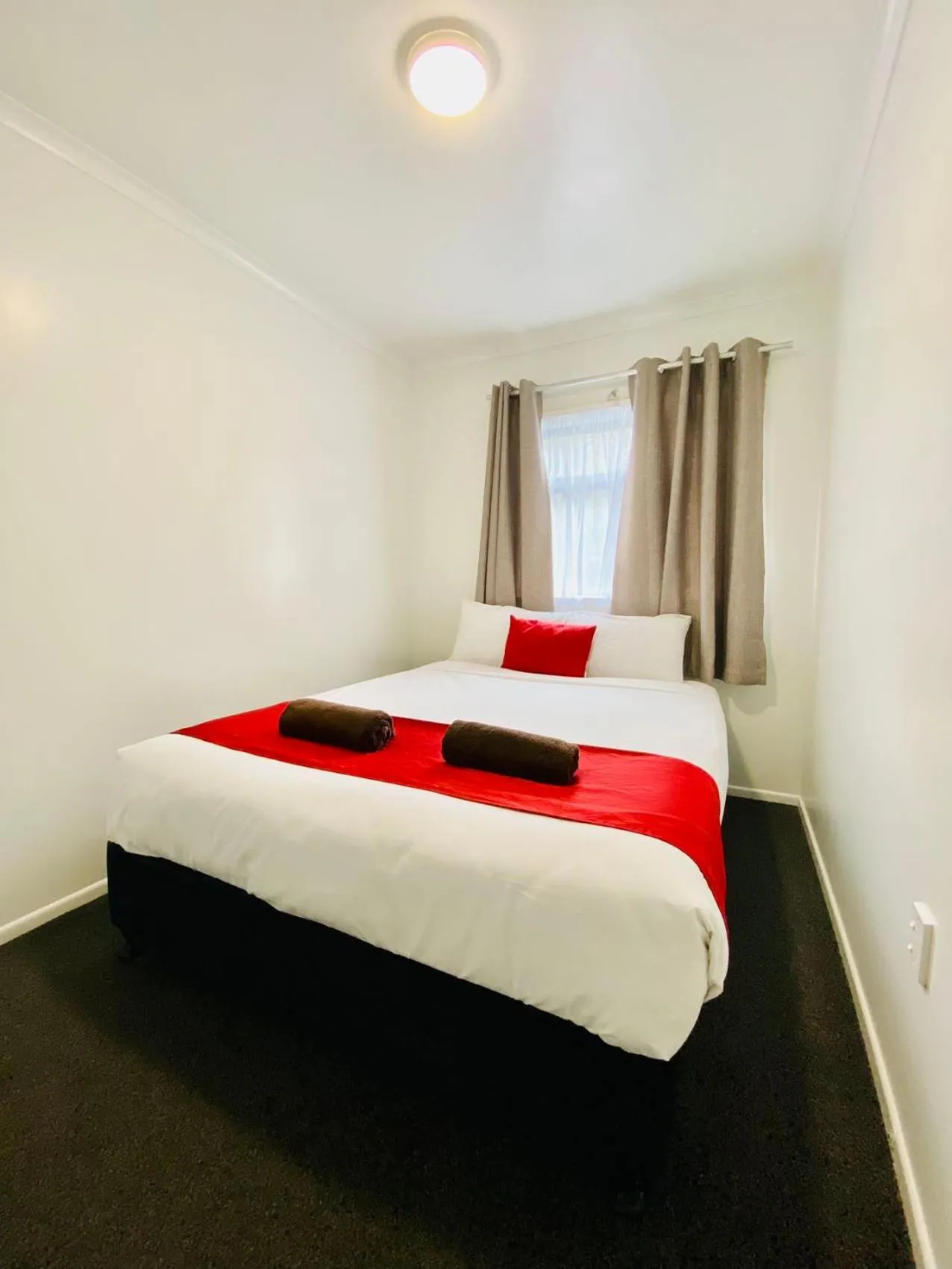 Bedroom, Bed in Stanley Apartments