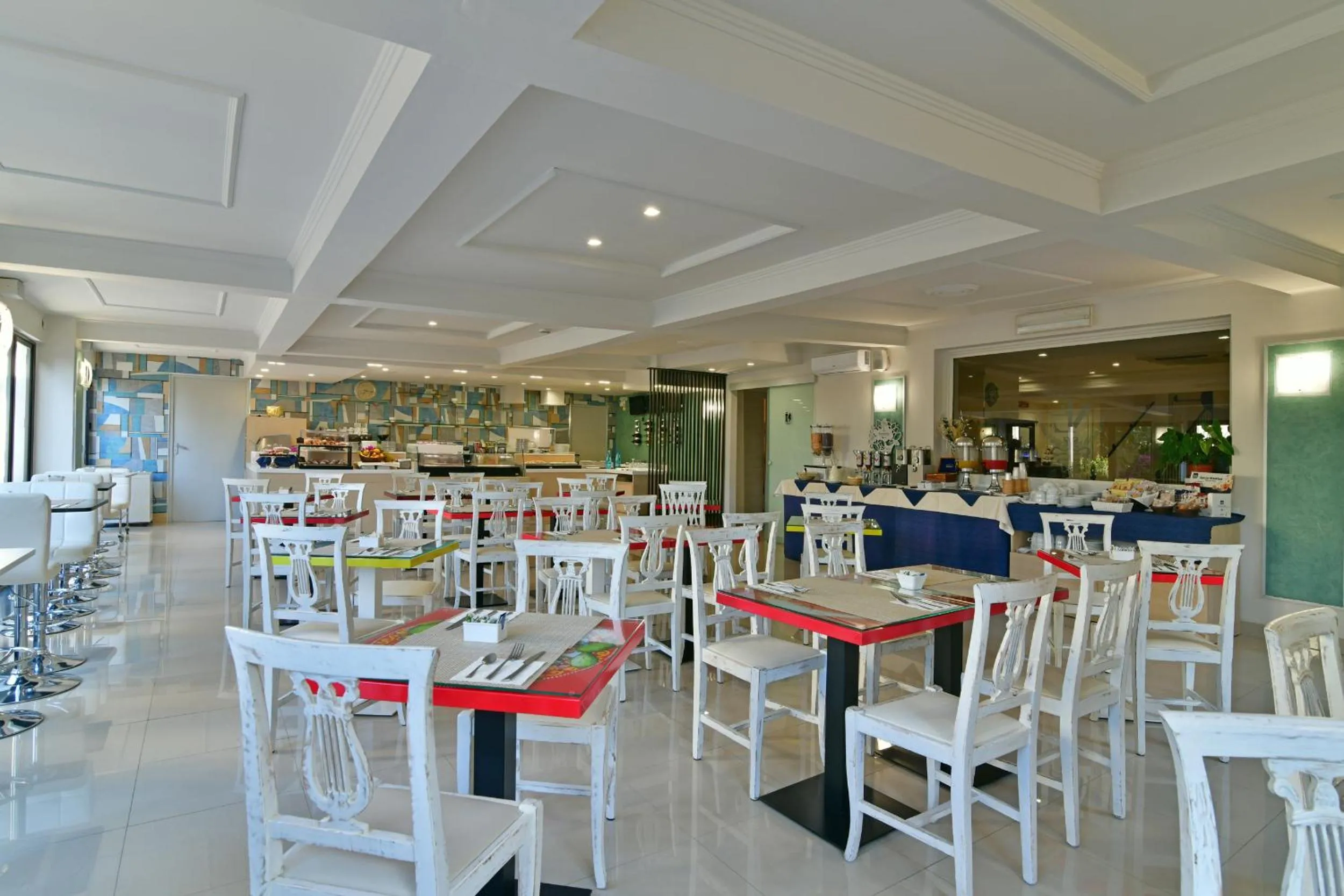 Restaurant/places to eat in Hotel & Apartments Villa Linda