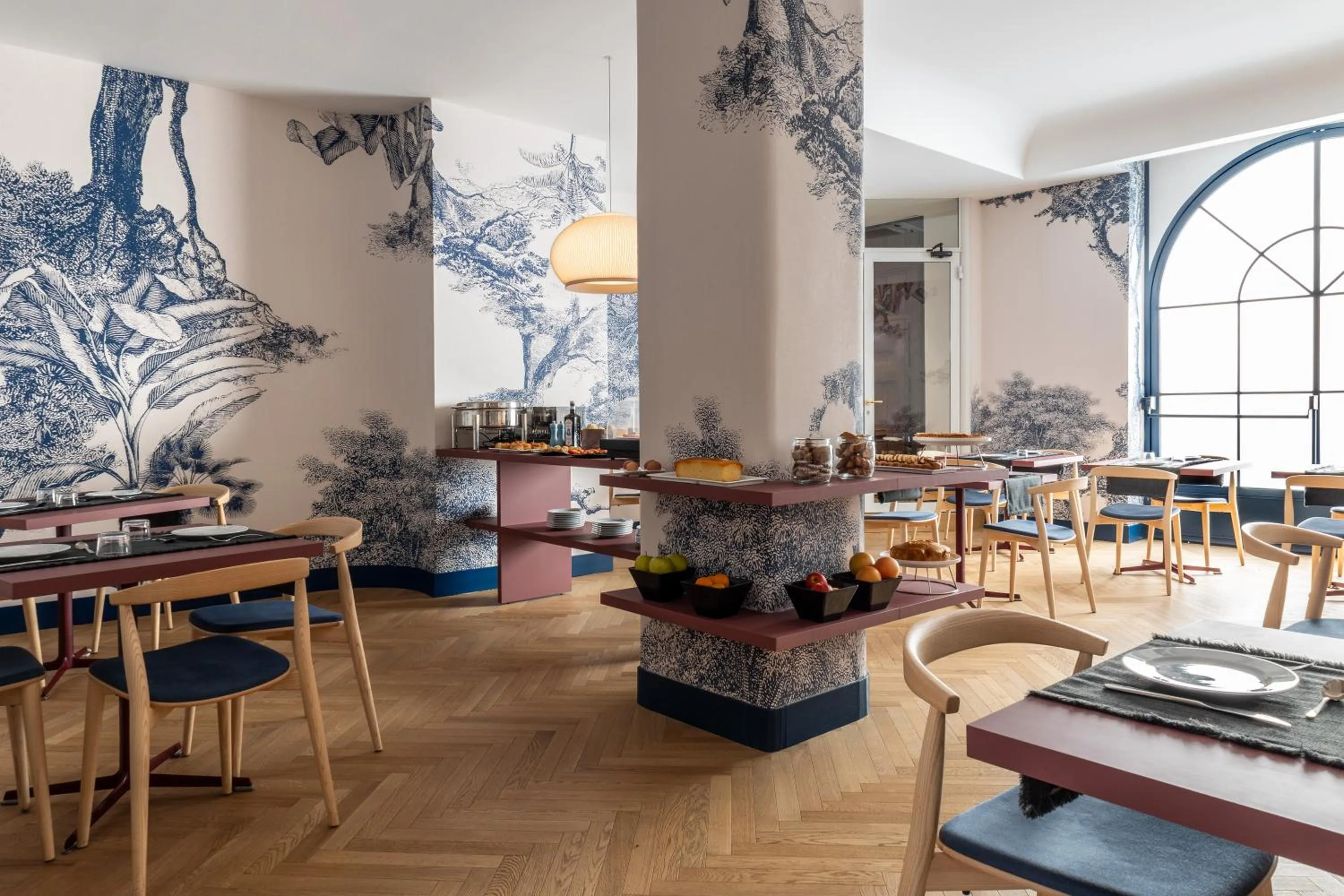 Breakfast in Hotel Principe Di Villafranca