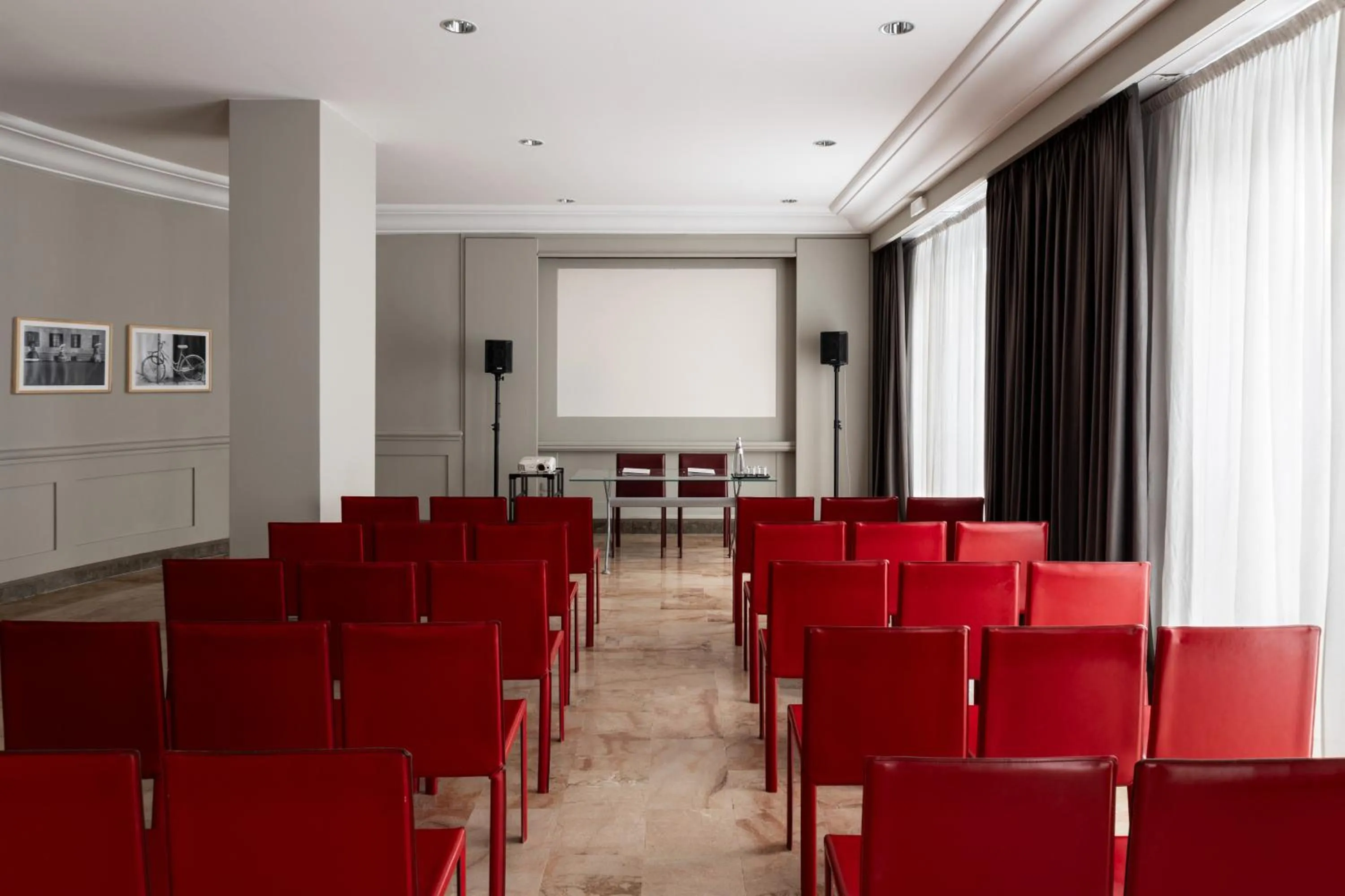 Meeting/conference room in Hotel Principe Di Villafranca
