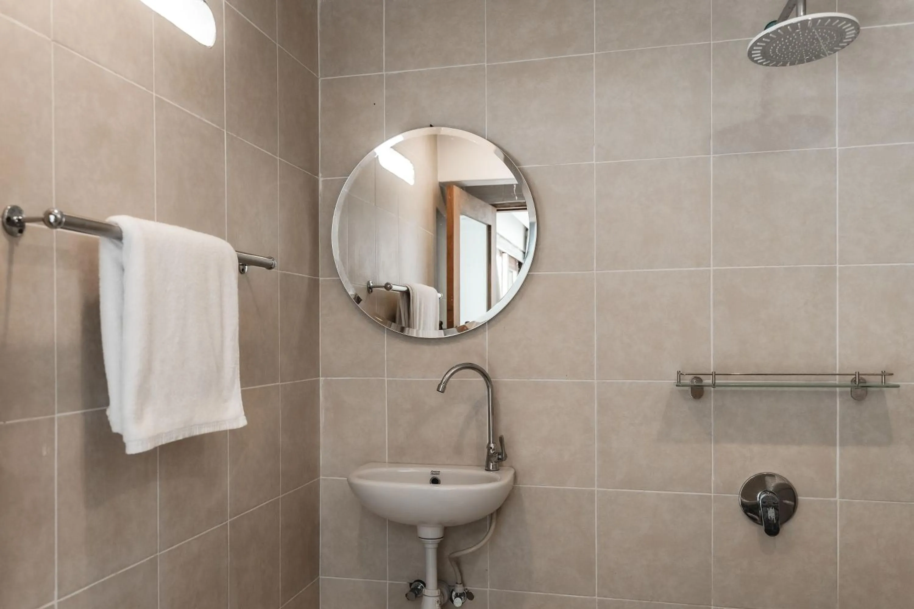 Bathroom in Blue Ocean Bingin