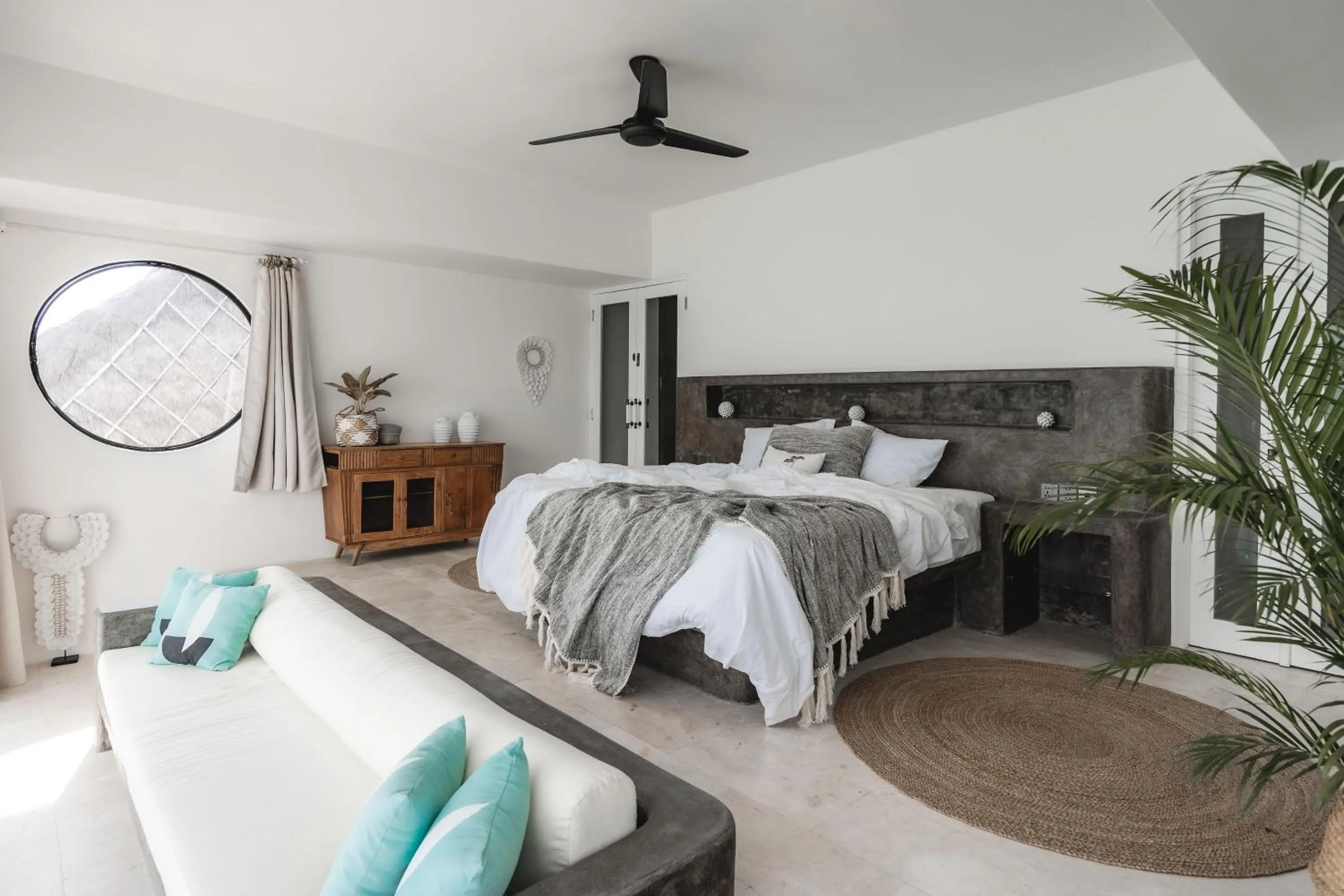 Bed in Blue Ocean Bingin