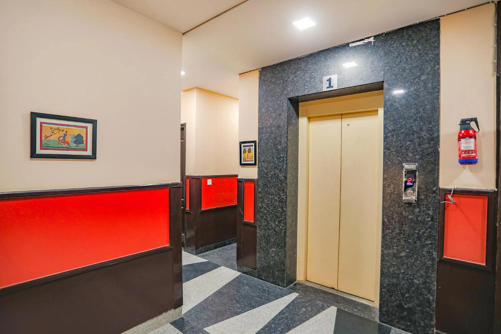 Lobby or reception in FabHotel Grand Olive