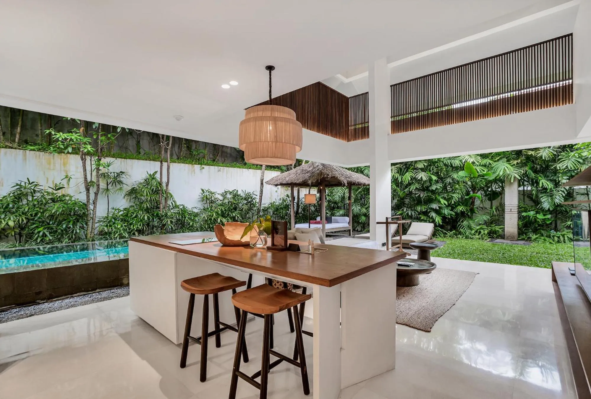 Kitchen or kitchenette in Bisma Eight Villas