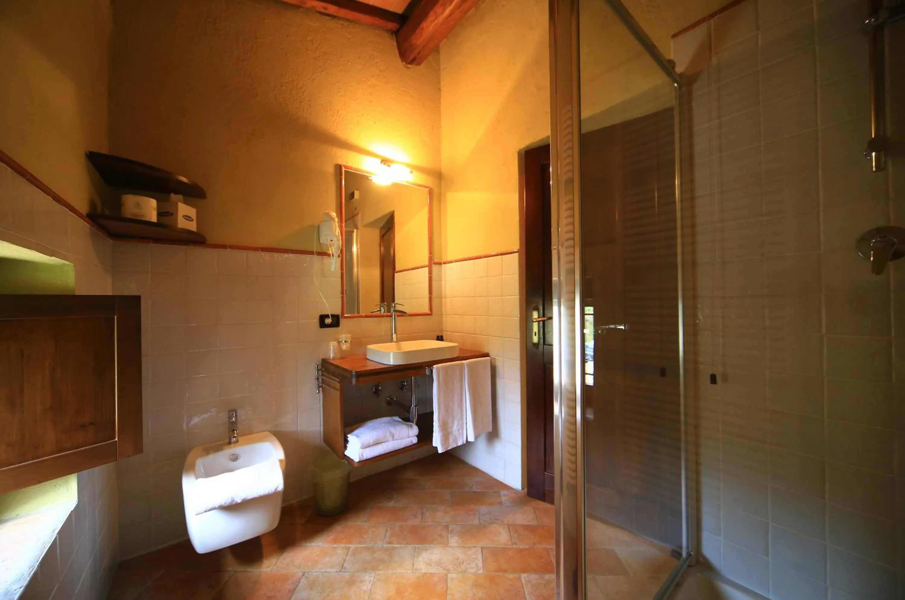Shower in Molino Di Foci
