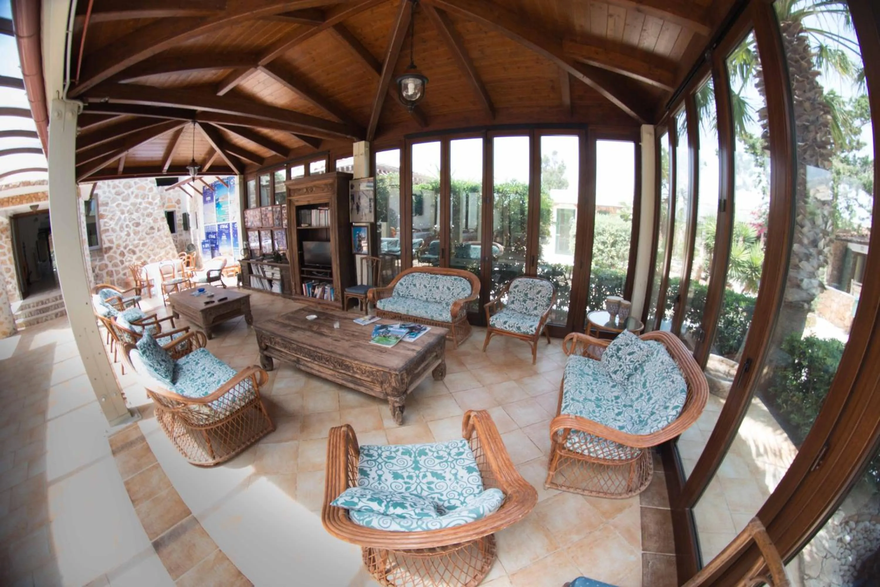 Communal lounge/ TV room in Cupola Bianca Resort