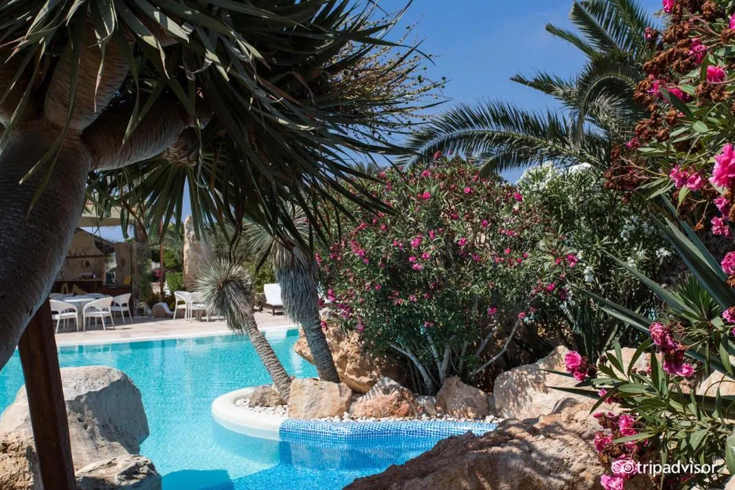 Cupola Bianca Resort