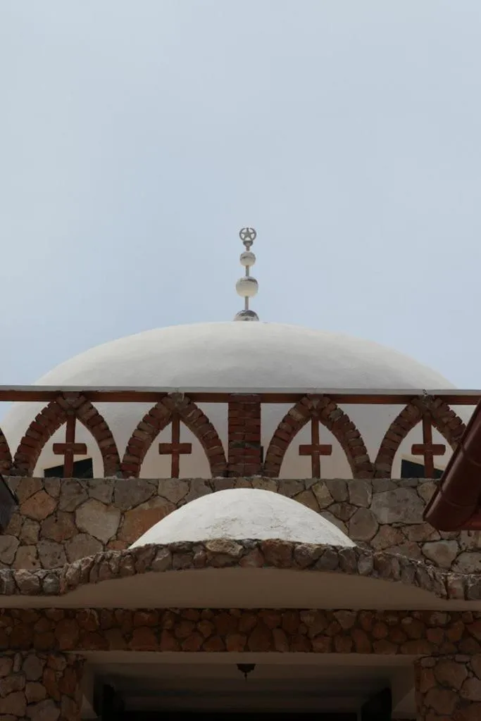 Facade/entrance in Cupola Bianca Resort