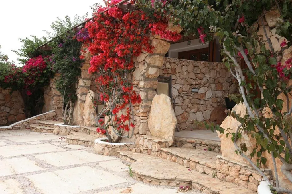 Decorative detail in Cupola Bianca Resort