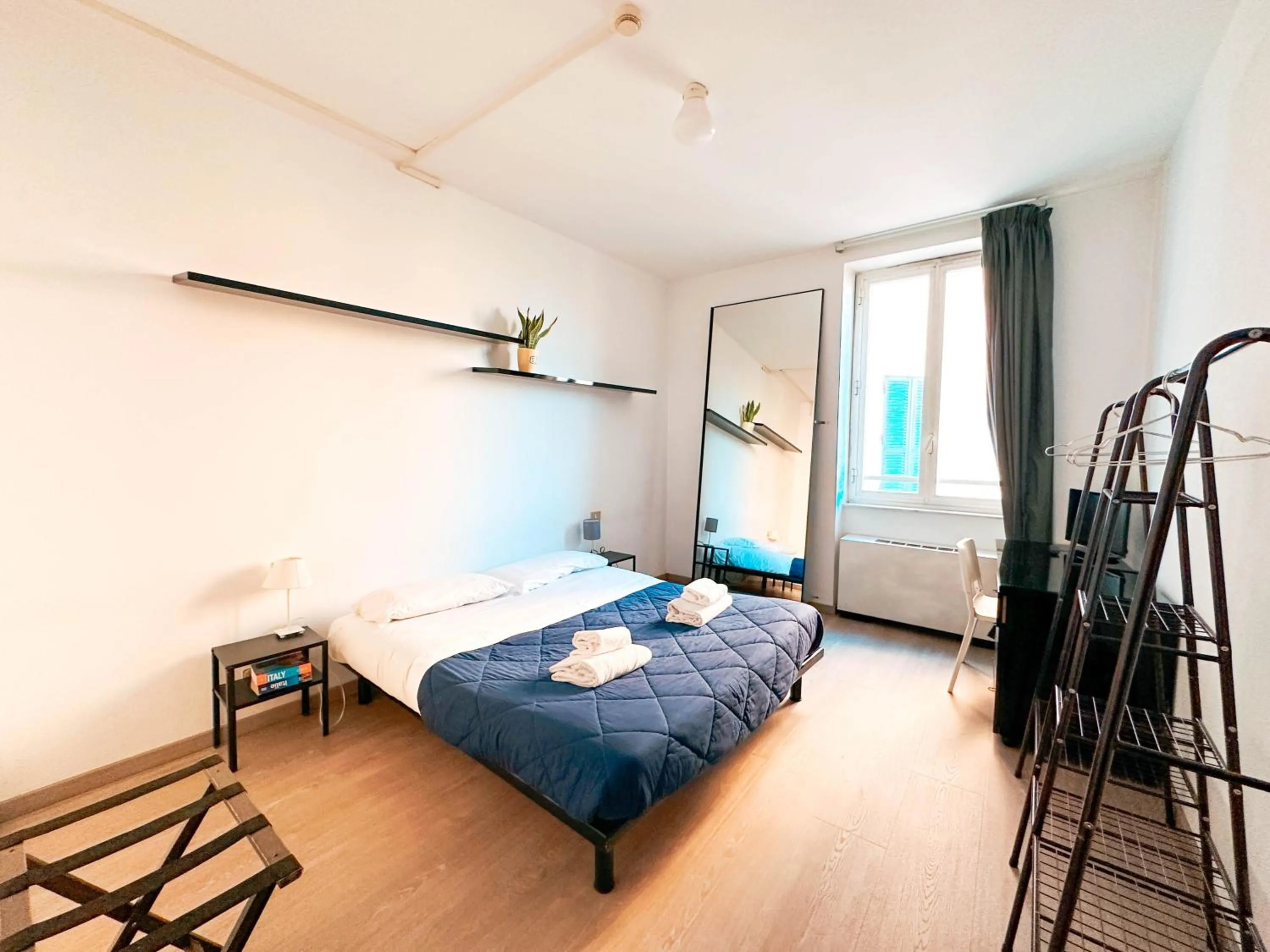 Bed in Hotel Britannia