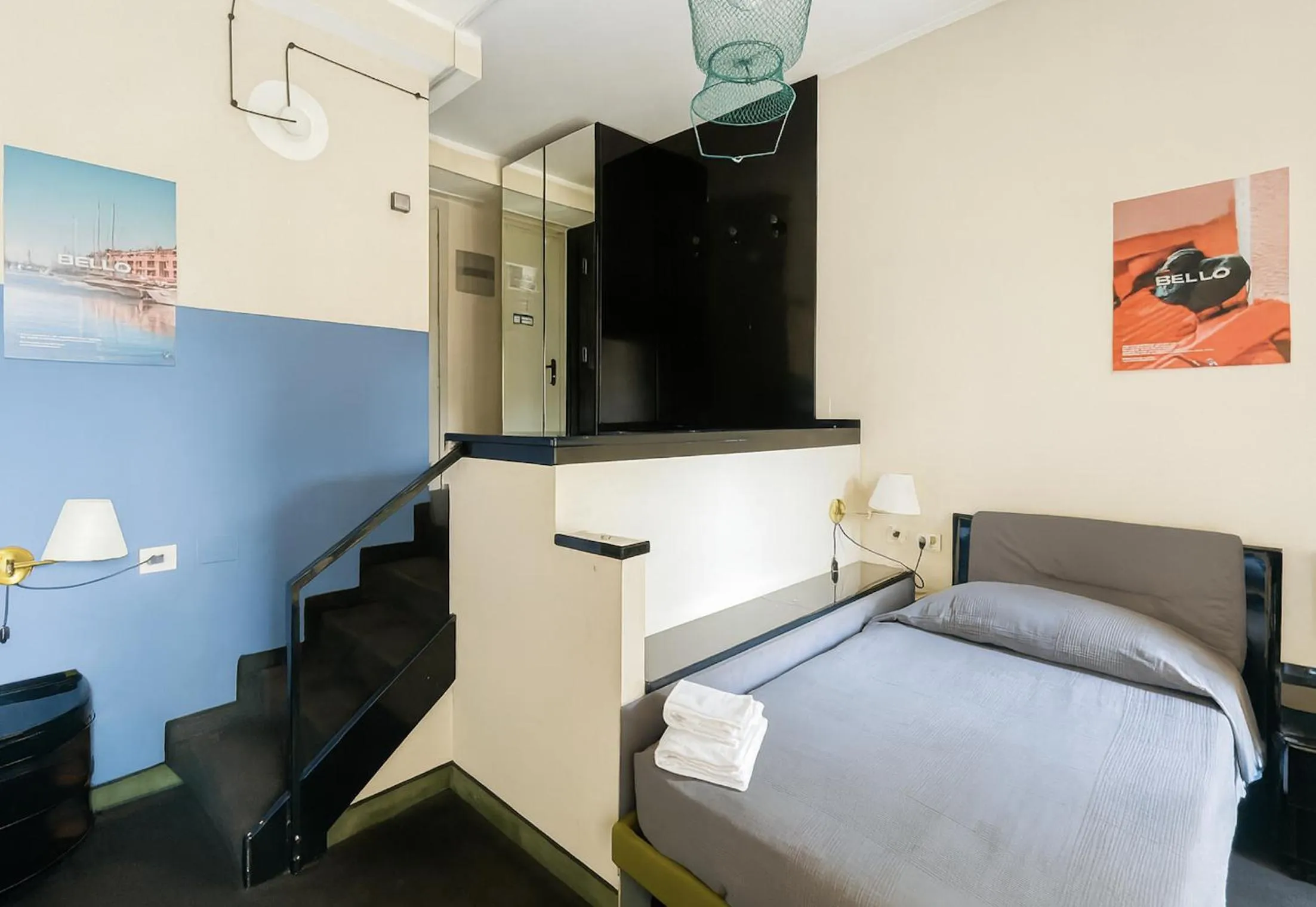 Bed in Hotel Britannia