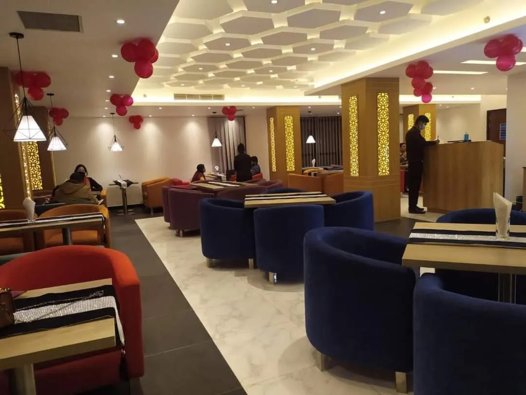 Restaurant/places to eat in Hotel X Rajshahi