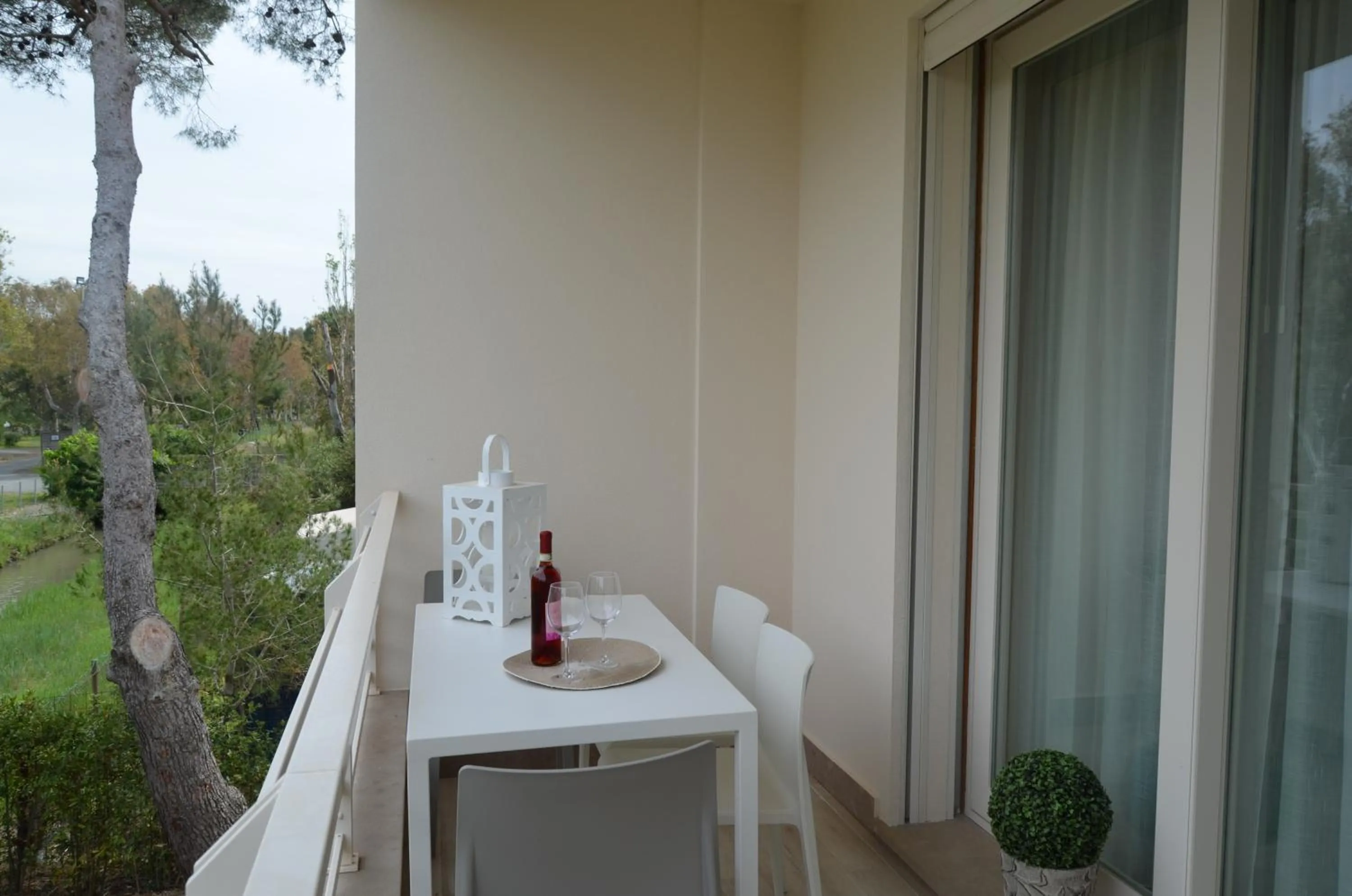 Patio in Hotel Residence La Ventola