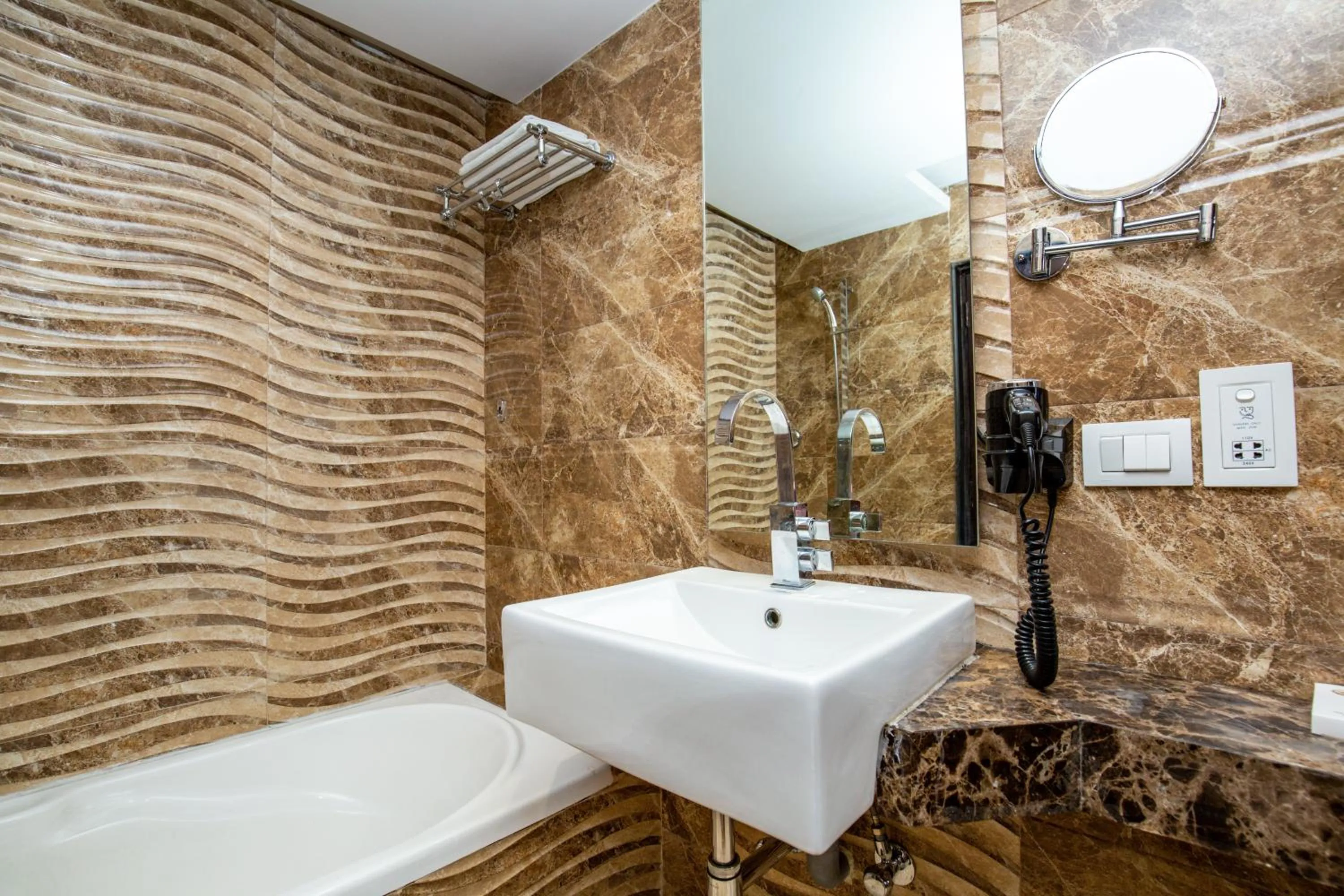 Bathroom in Mahabir Palace