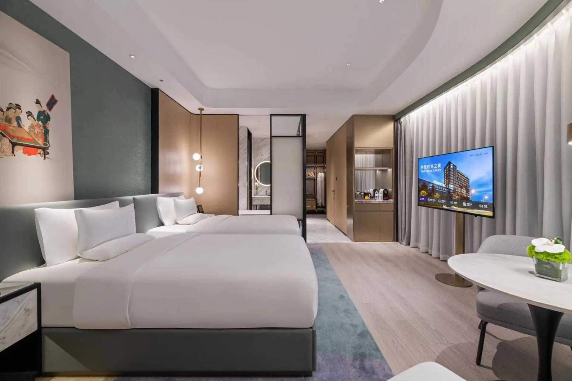 Photo of the whole room, Bed in Novotel Shanghai Caohejing