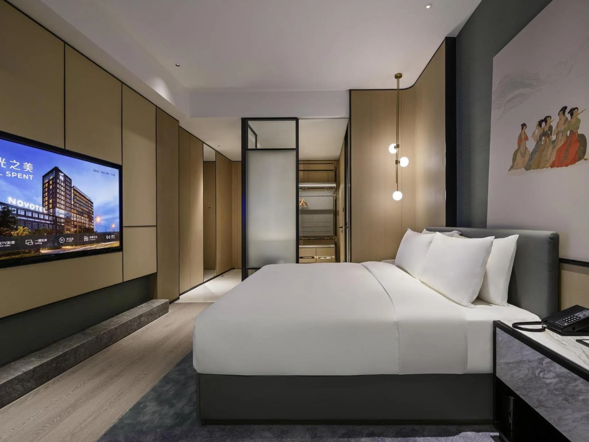 Bedroom, Bed in Novotel Shanghai Caohejing