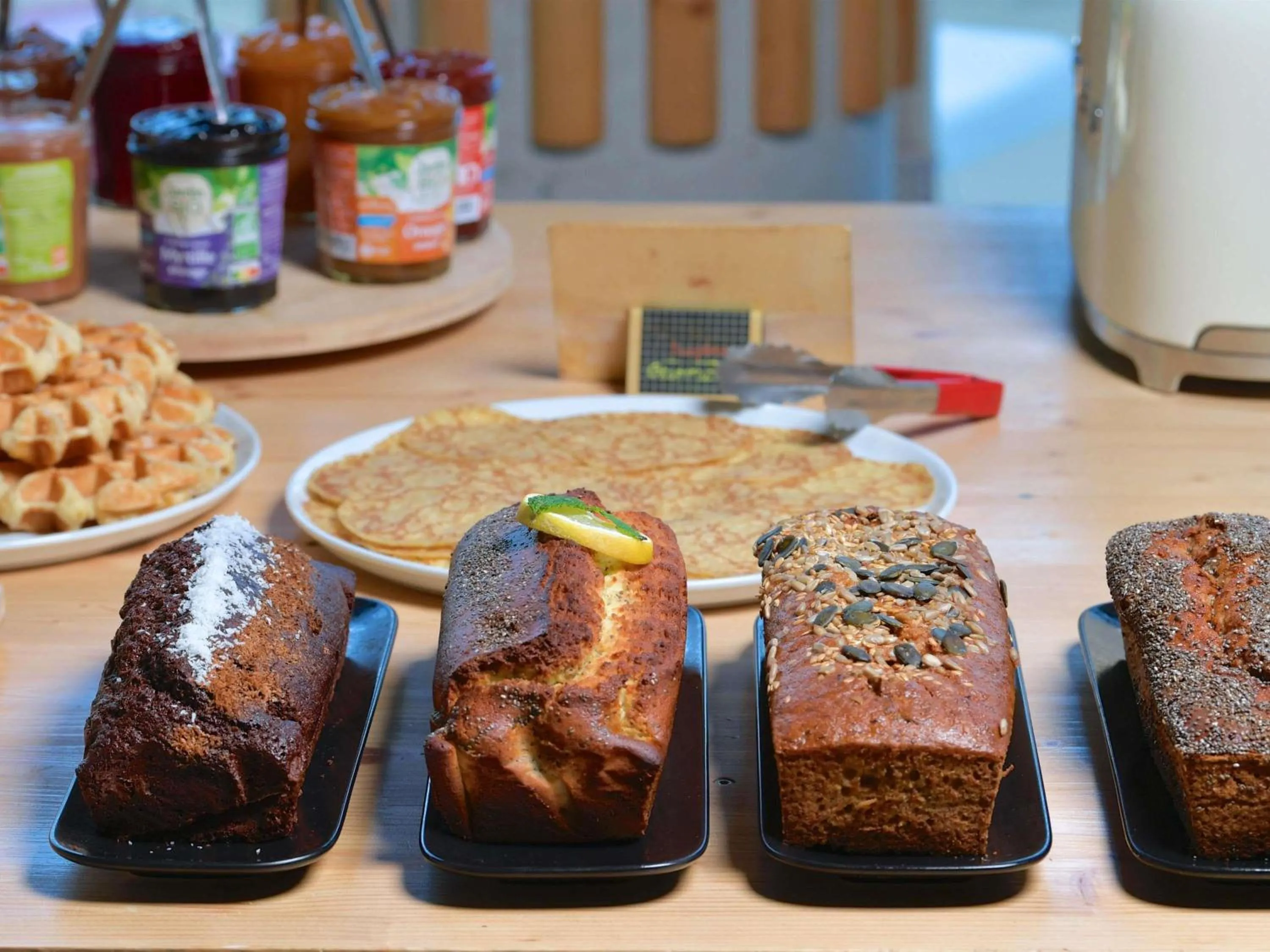 Property building in ibis Budget La Rochelle Centre gare