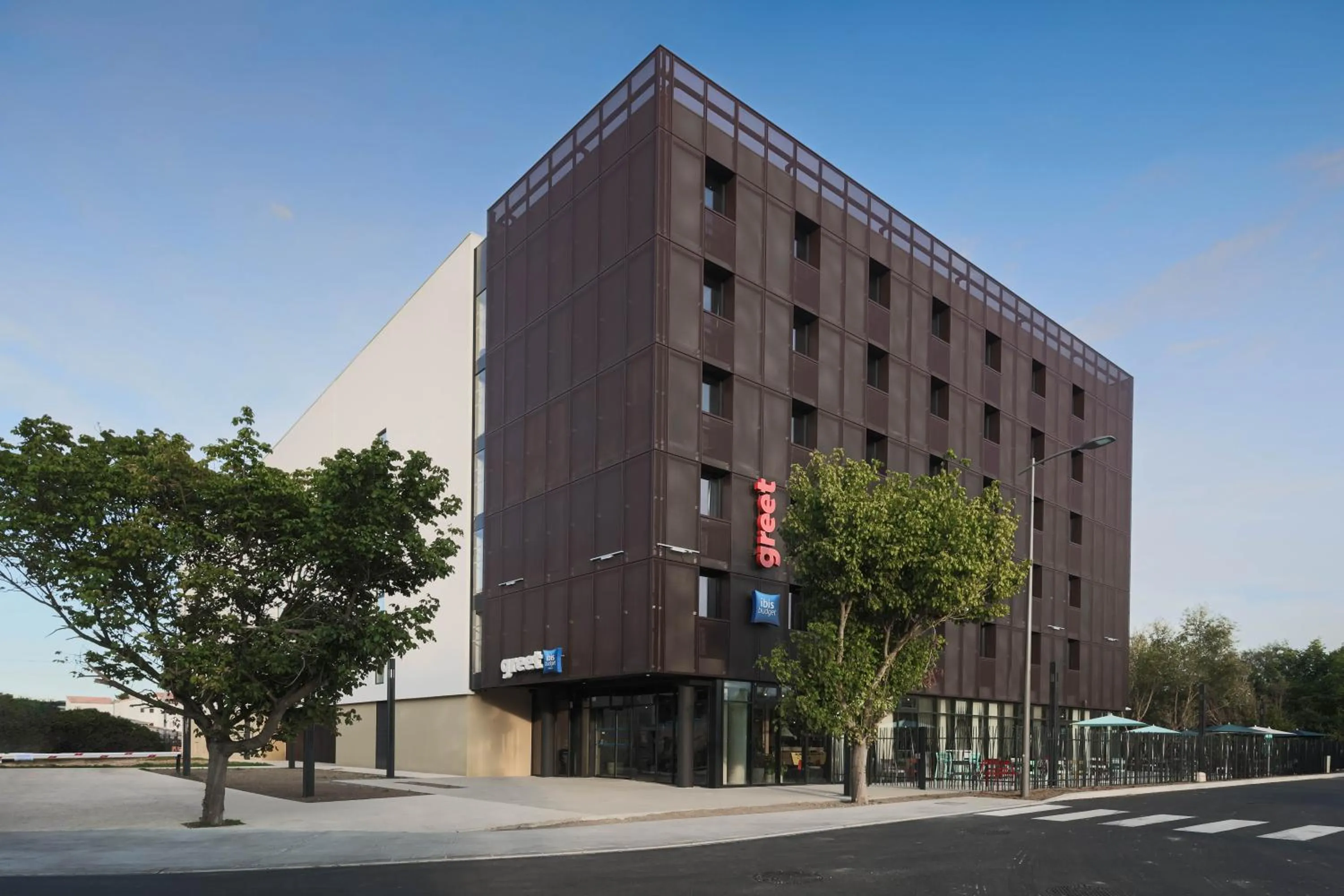 Property building in ibis Budget La Rochelle Centre gare