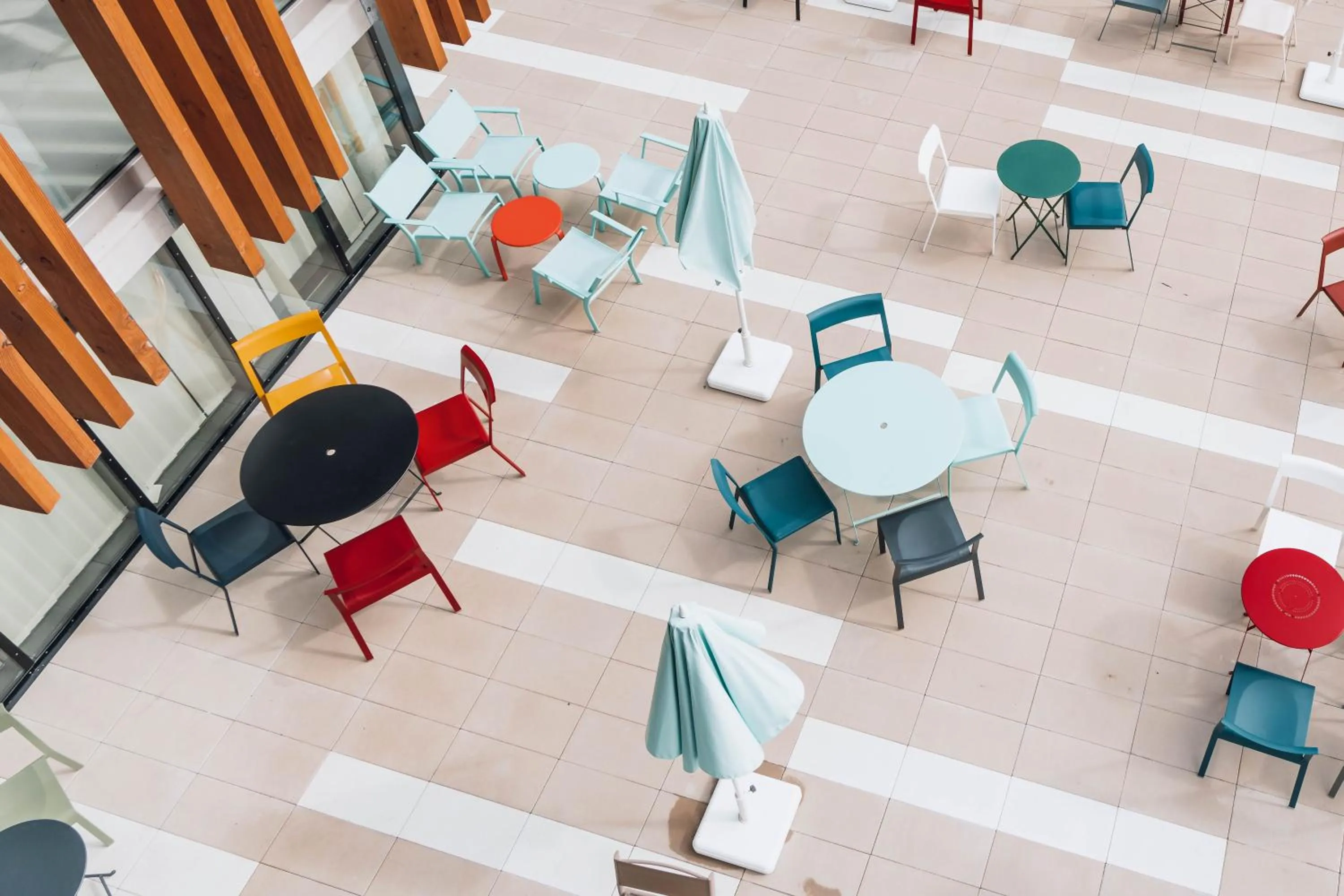 Patio in ibis Budget La Rochelle Centre gare