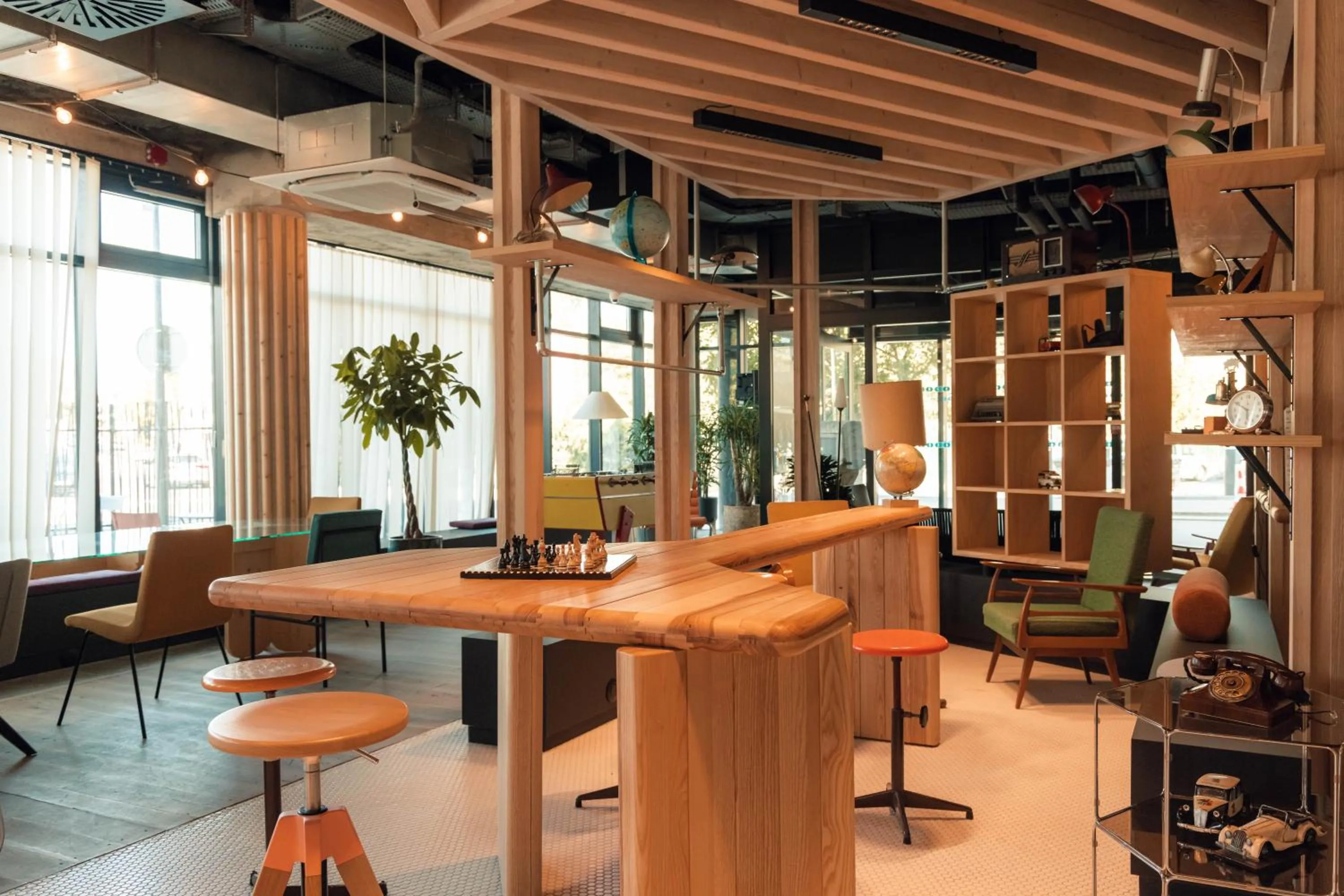 Lobby or reception in ibis Budget La Rochelle Centre gare