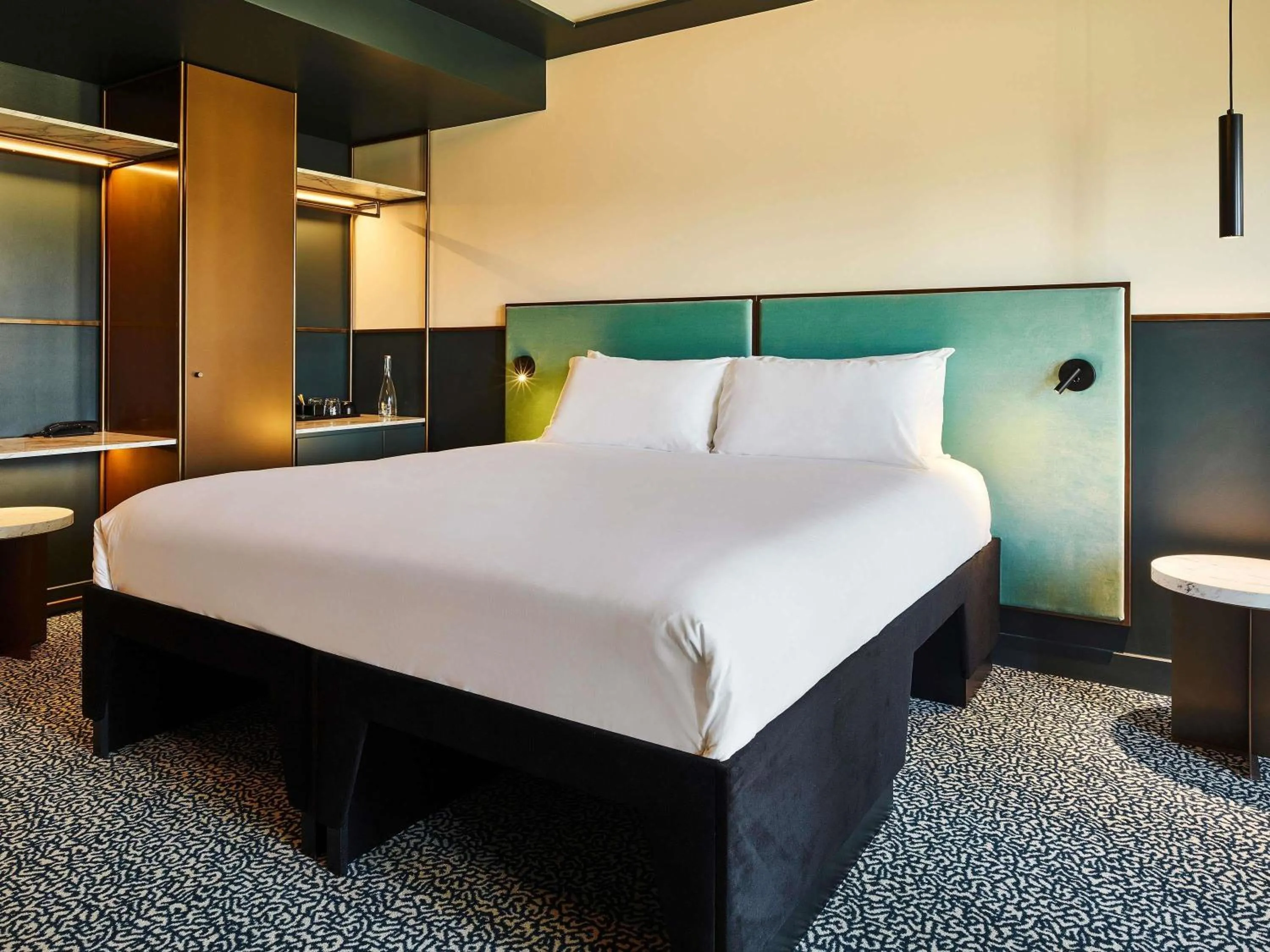 Bedroom, Bed in TRIBE Hôtel Le Touquet