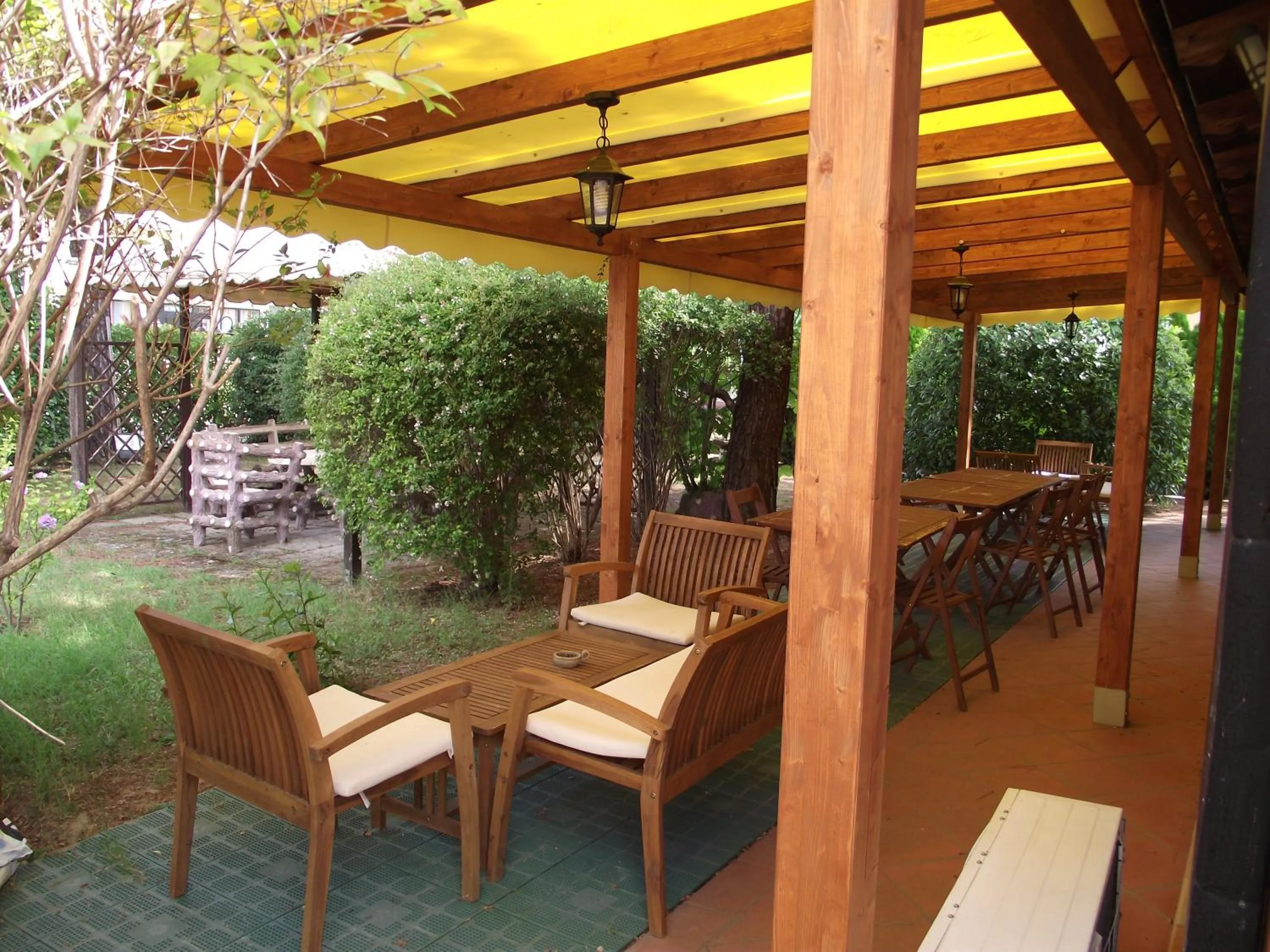 Patio in Hotel Duca Della Corgna