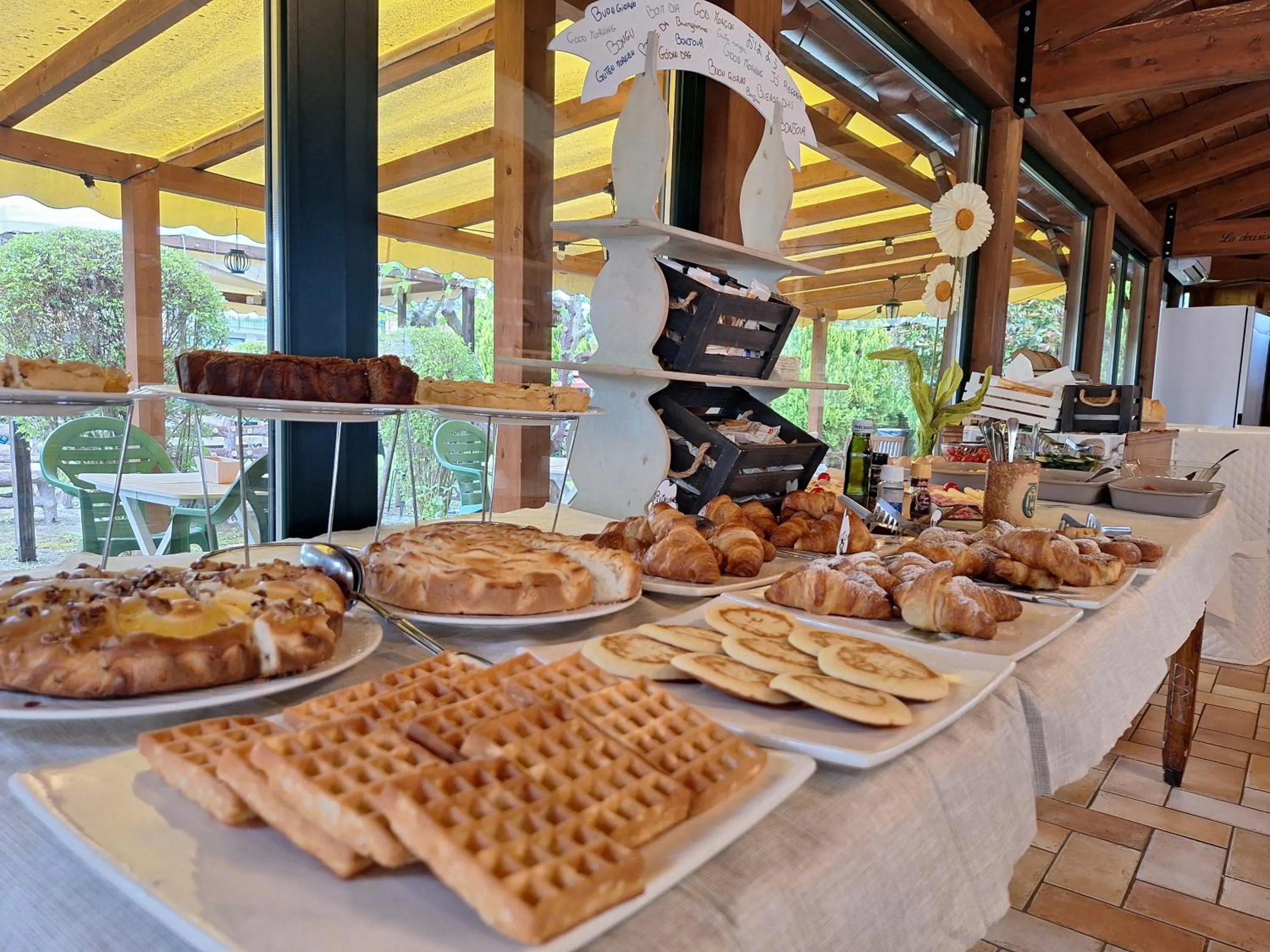 Breakfast in Hotel Duca Della Corgna