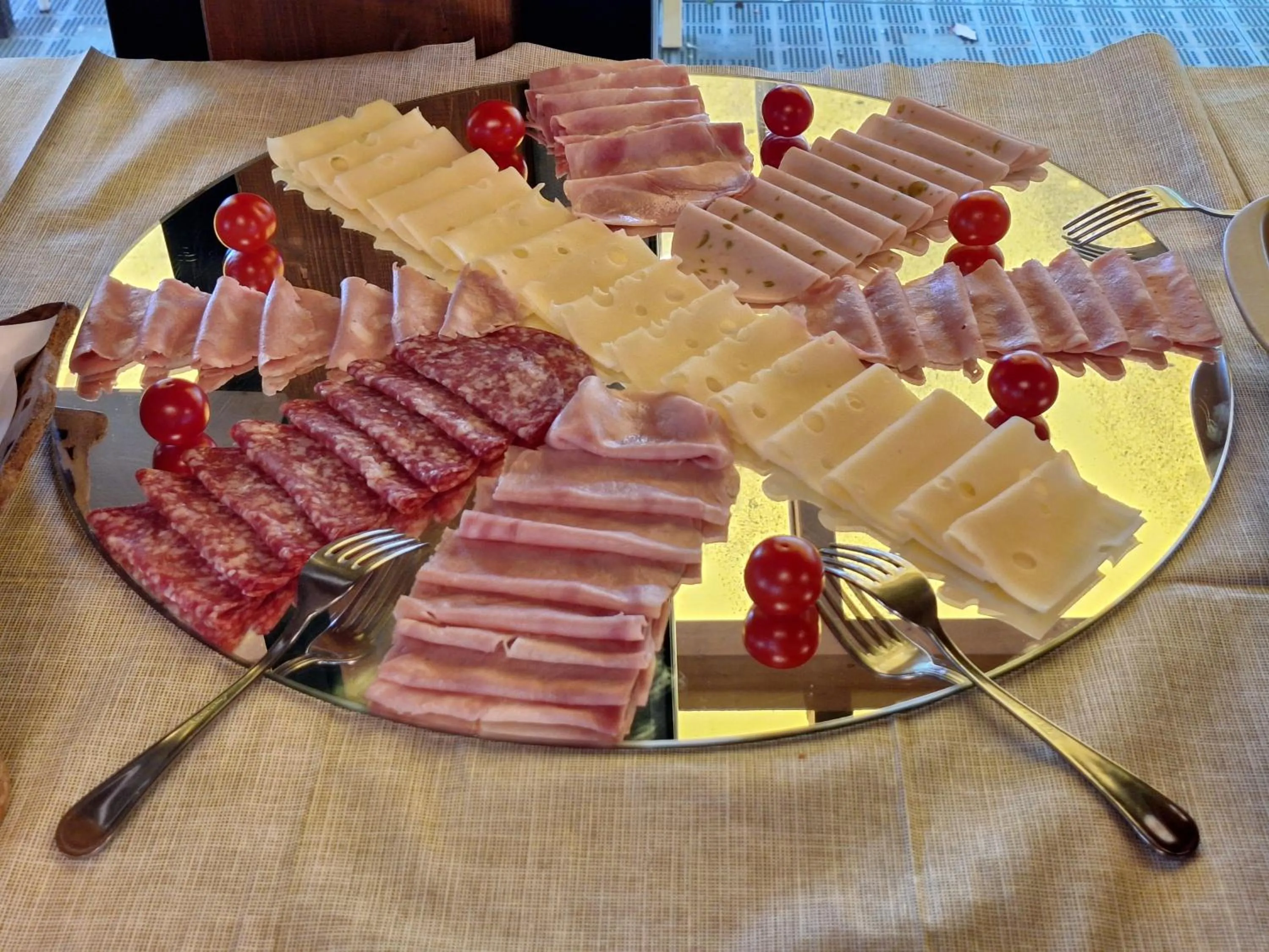 Breakfast in Hotel Duca Della Corgna