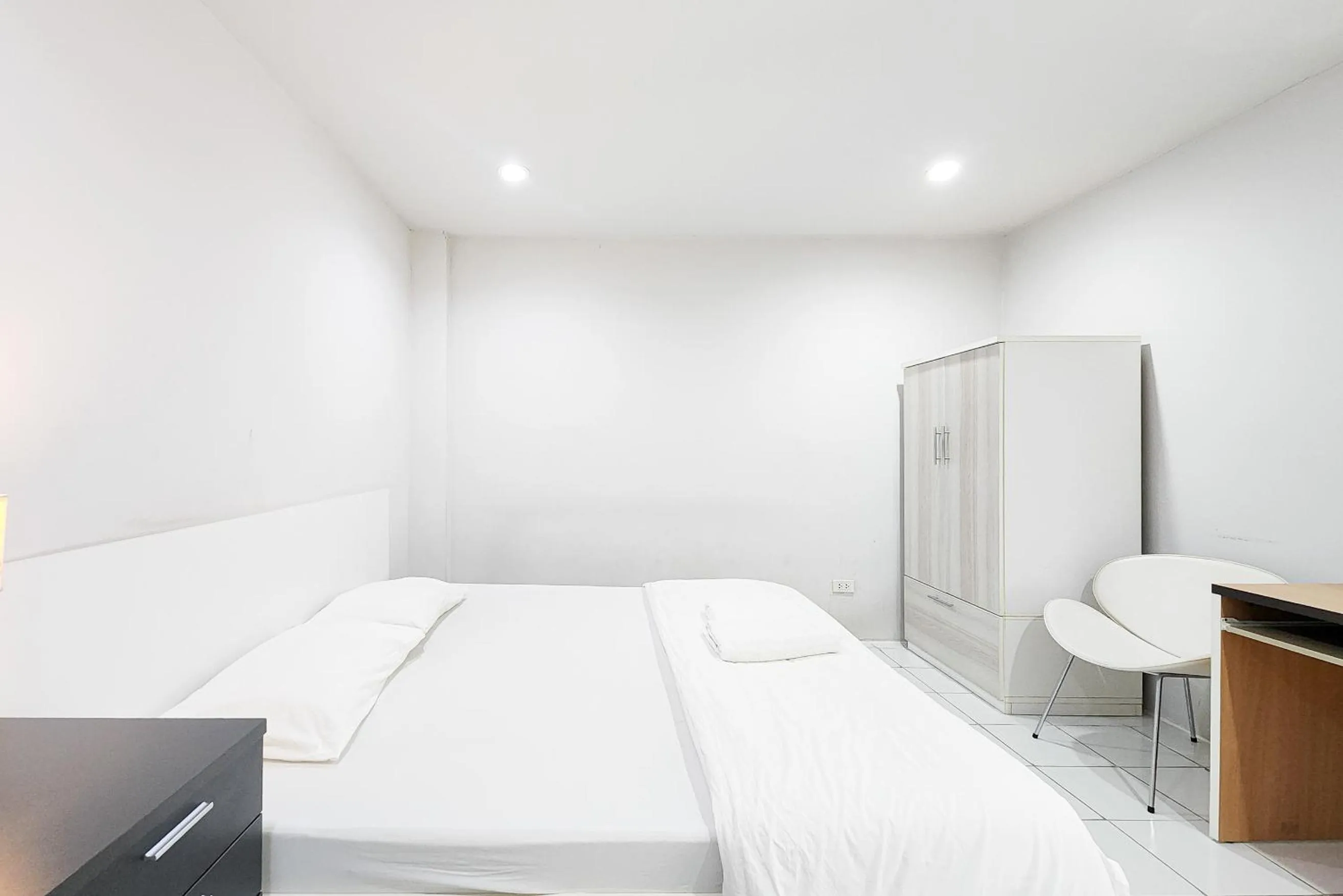 Bed in Freesia Bangphi Guest House