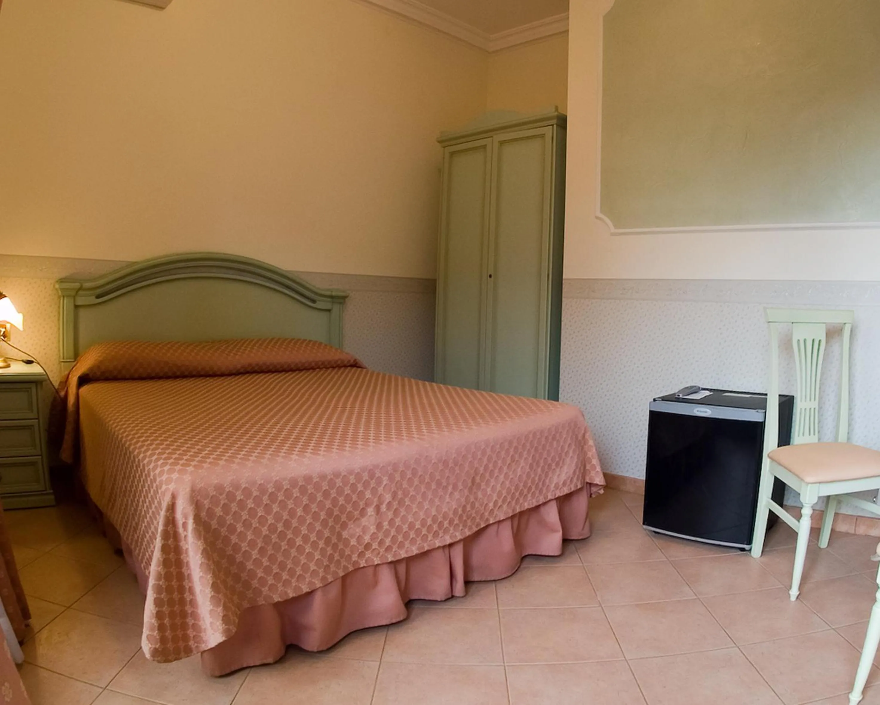 Bed in Hotel Louis II