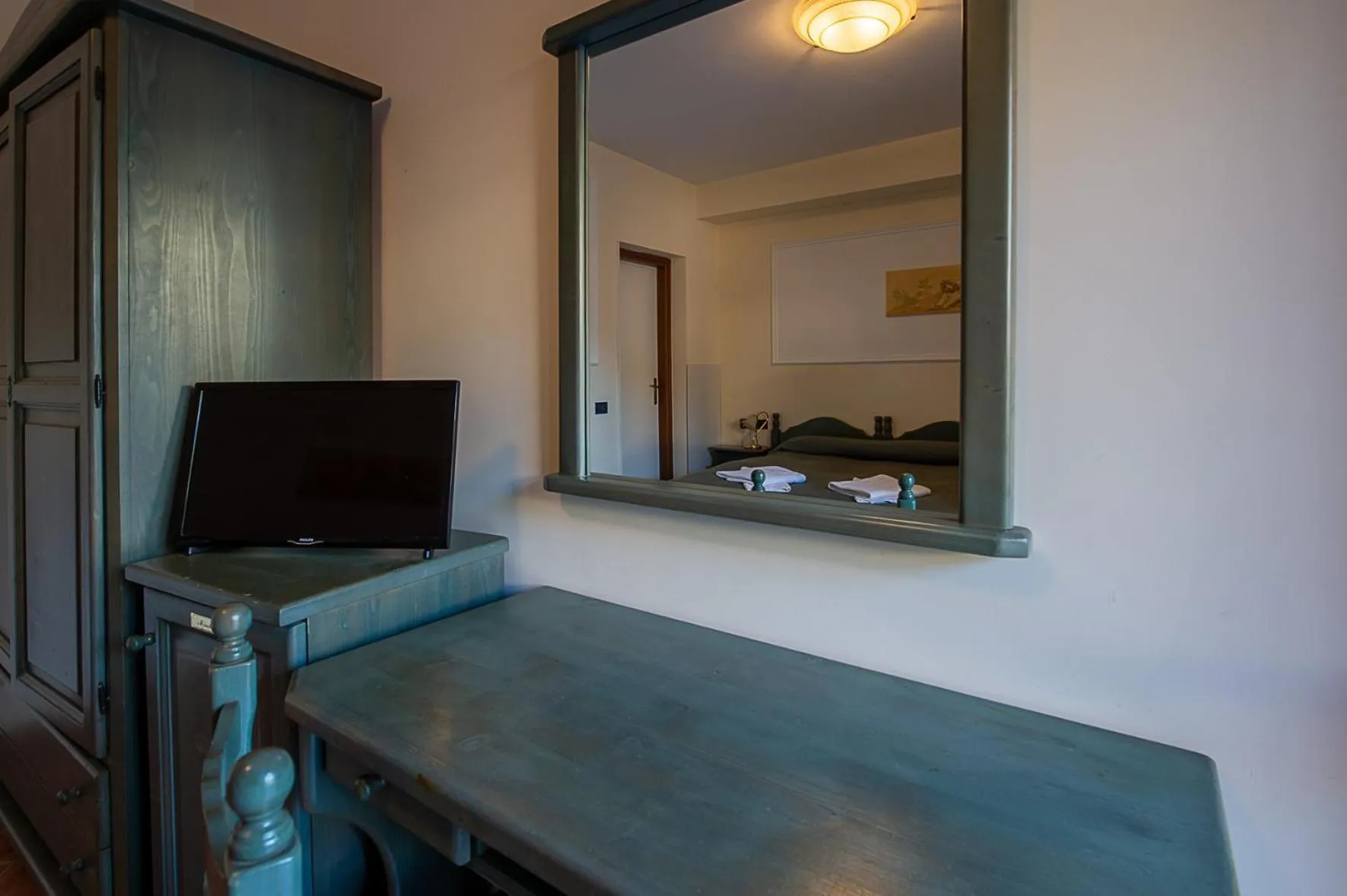 TV and multimedia in Hotel Louis II