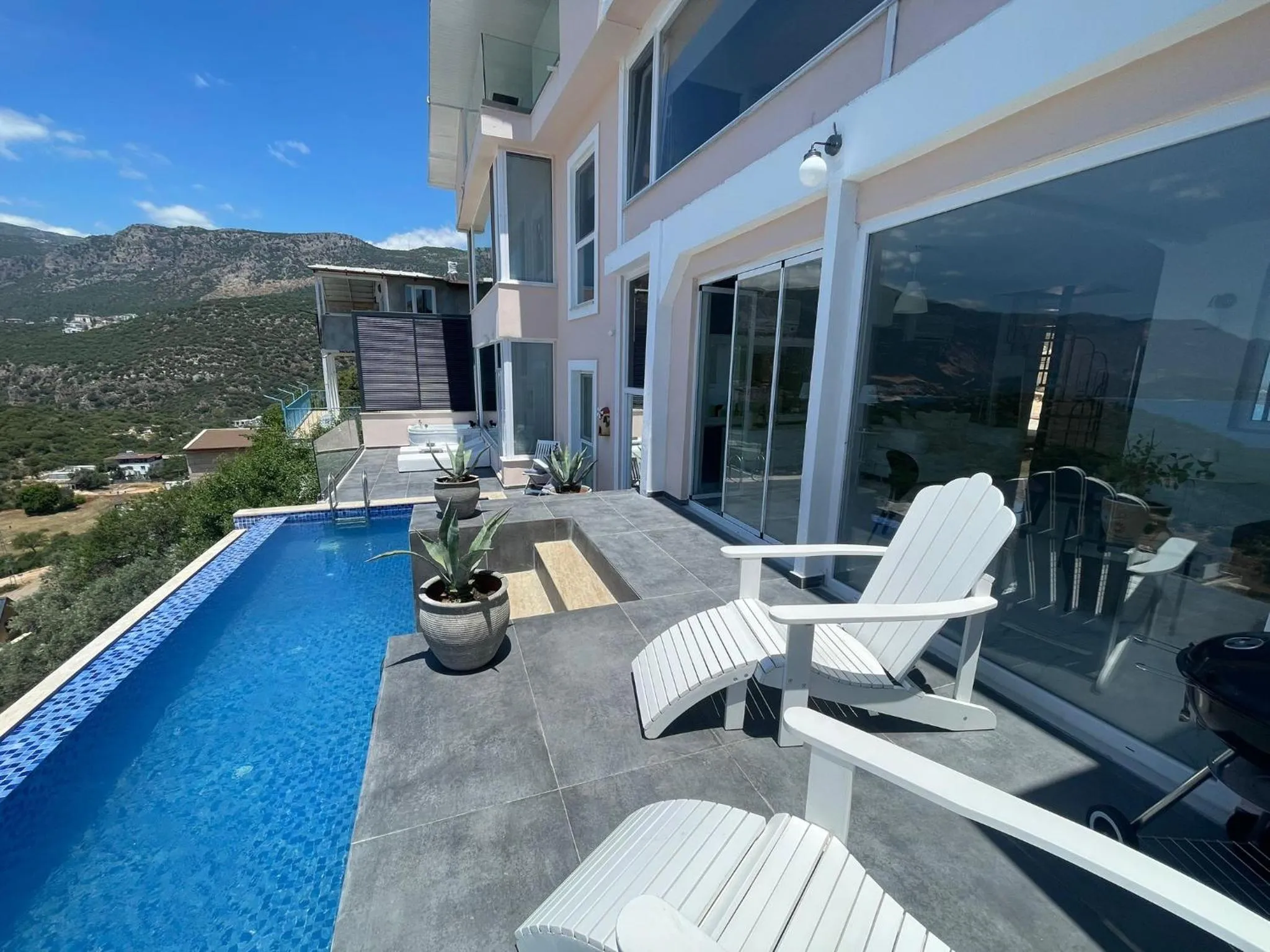 BBQ facilities in VİLLA ÇAPA