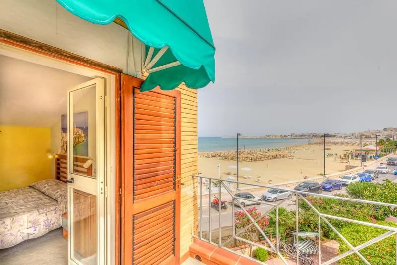 Balcony/Terrace in Hotel Vela Velo Club Vieste